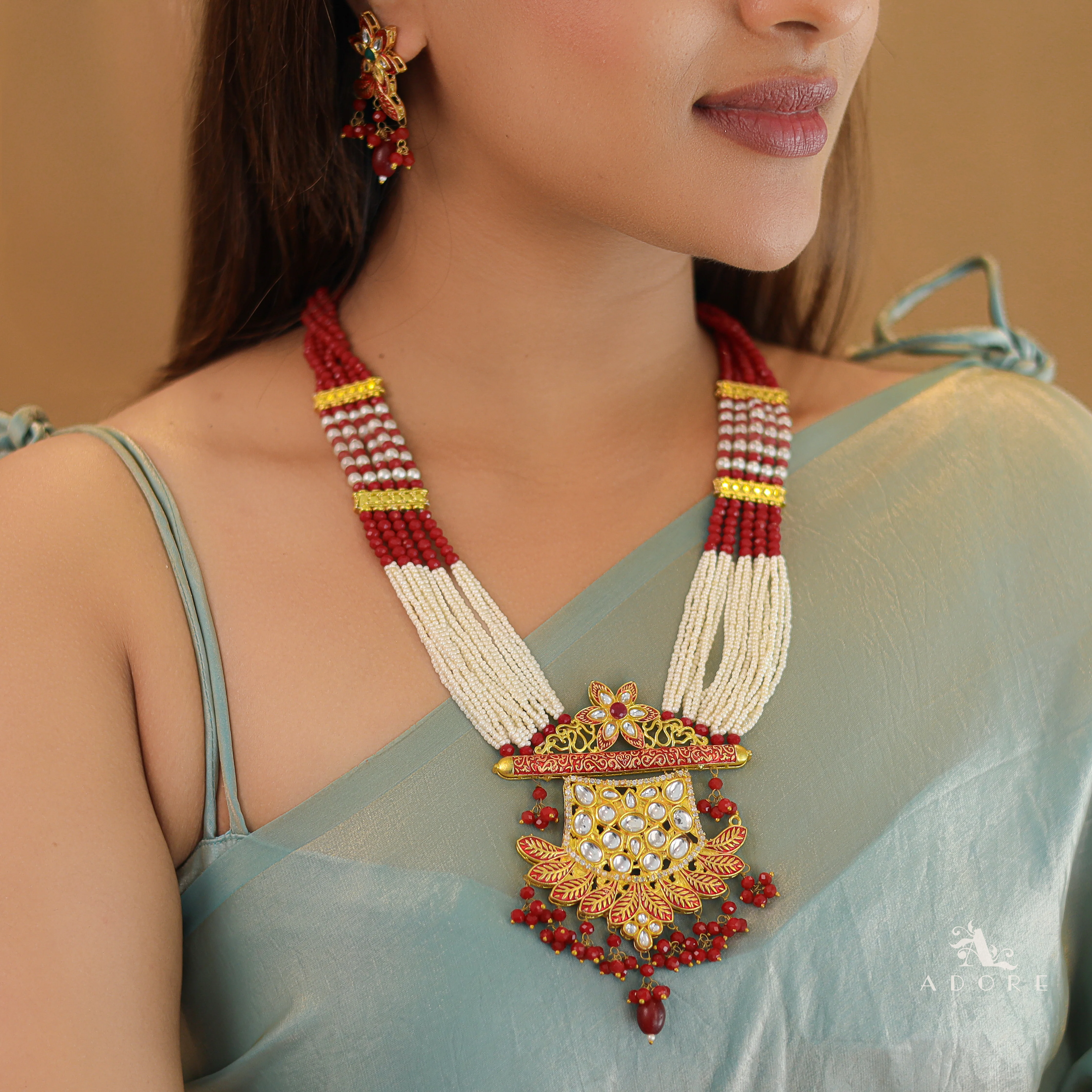Dhanvitha Onyx Kundan Neckpiece With Earring - Image 2