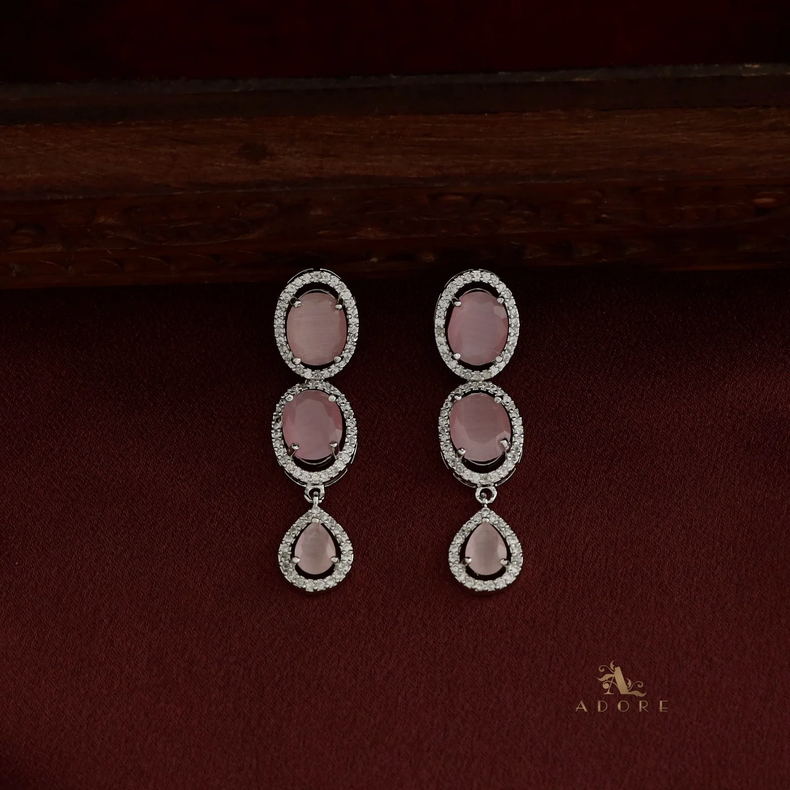 Silver Cordula Oval Short Neckpiece With Earring - Image 8
