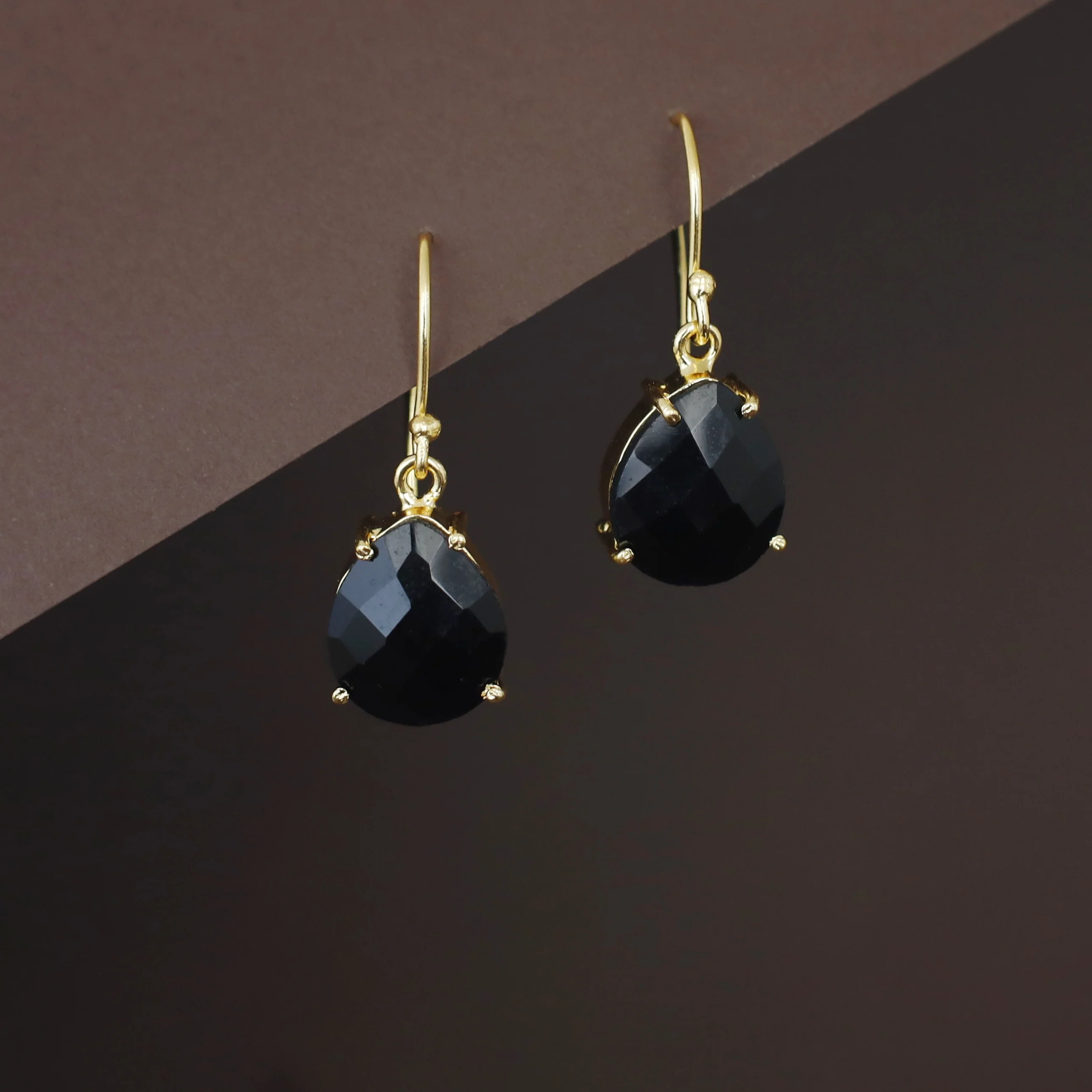 Cosima Claw Glossy Stone Drop - Image 5
