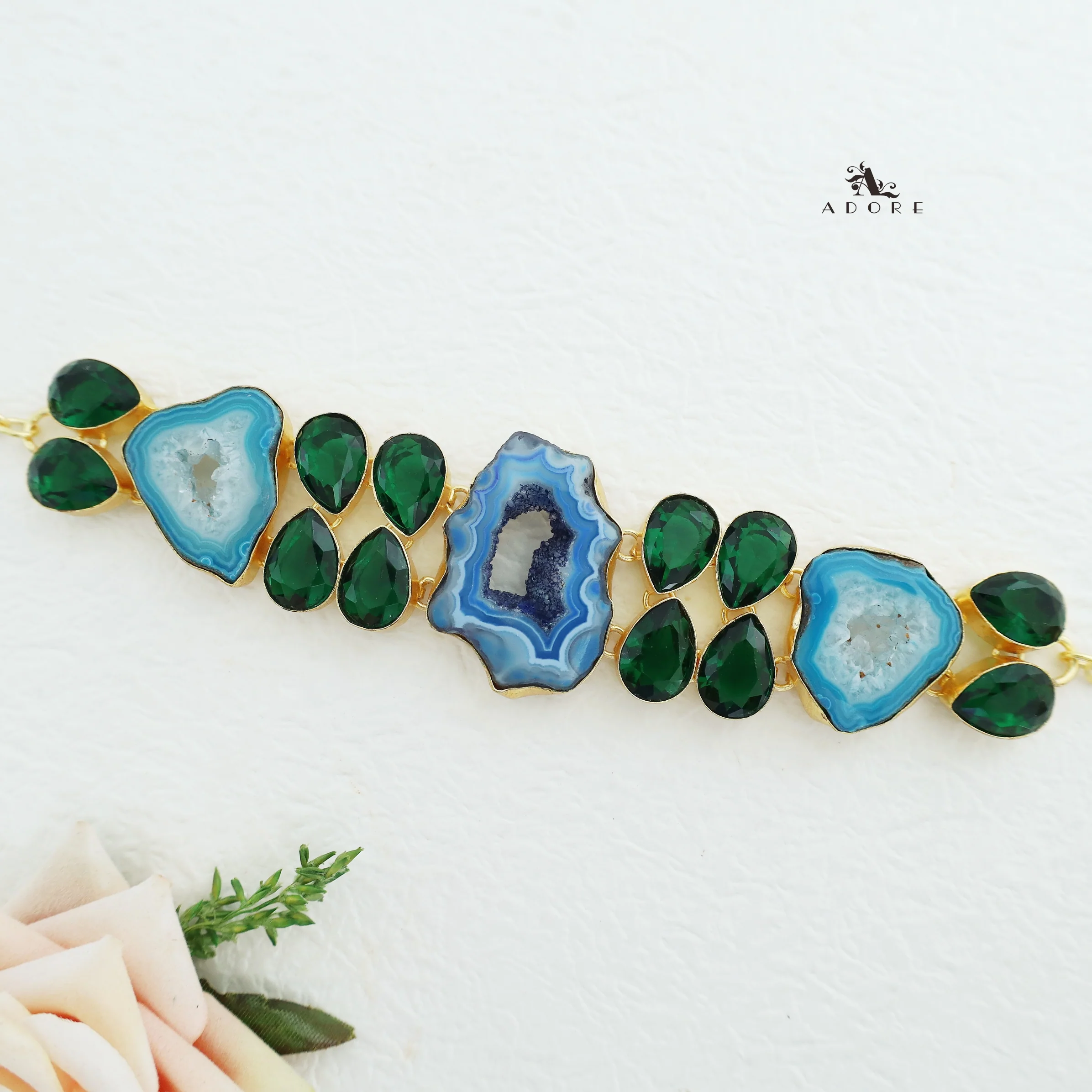Claudia Agate + Glossy Stone Choker - Image 3