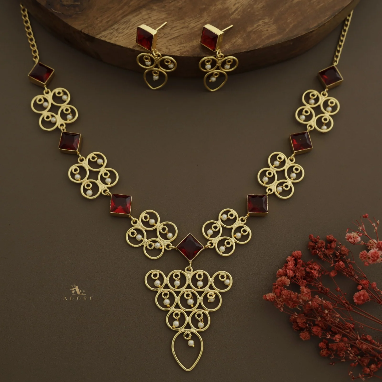 Cressida Diamond Glossy Pearl Triangle Neckpiece With Earring - Image 9