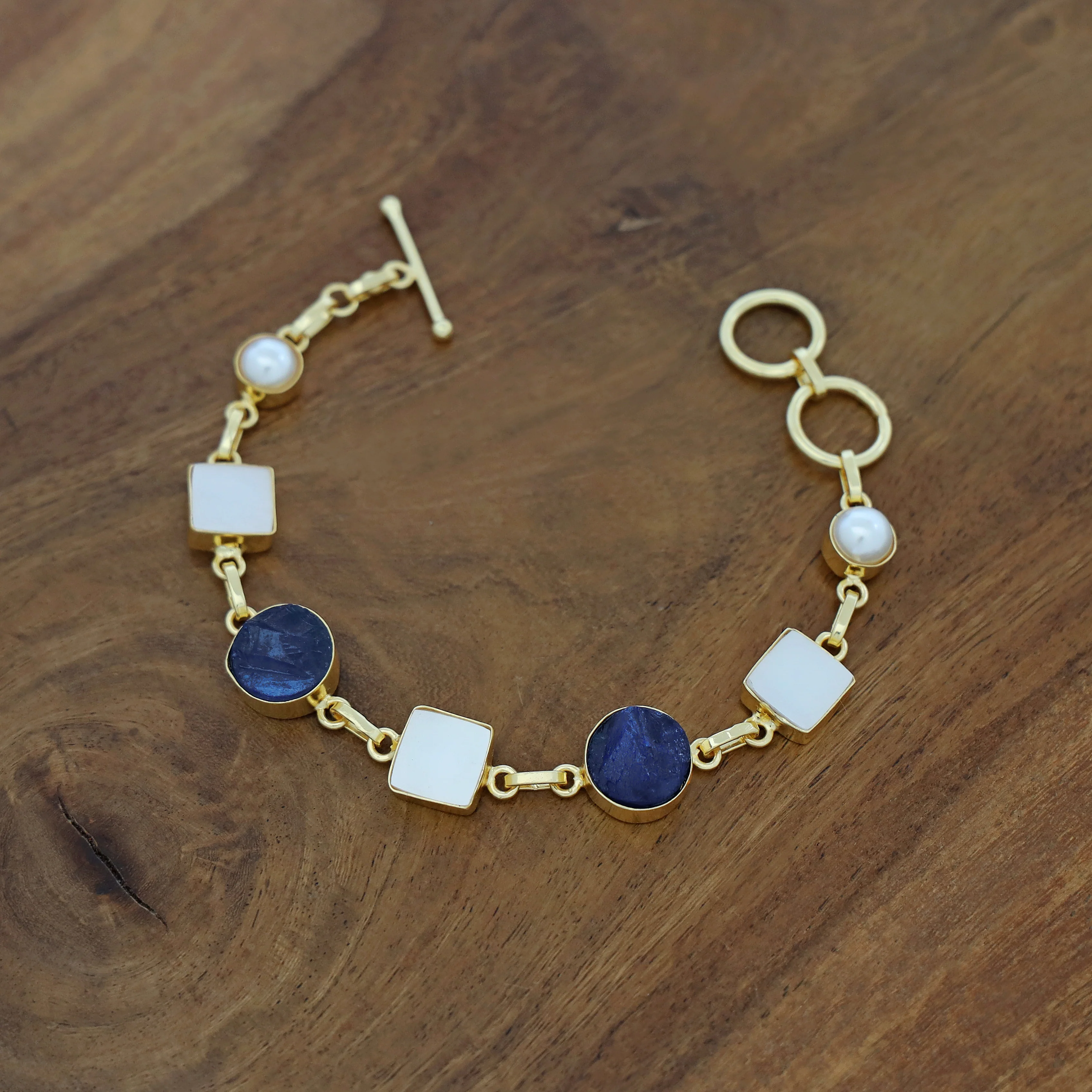 Dafne MOP + Raw Stone + Dyed Stone  Bracelet - Image 28