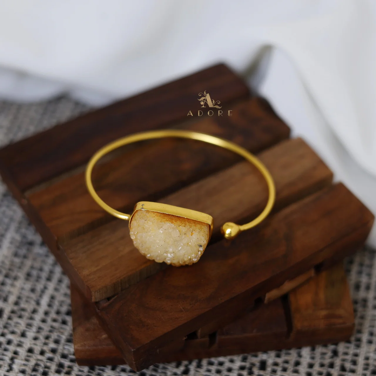 Daleyza Druzy Stone Bangle - Image 5