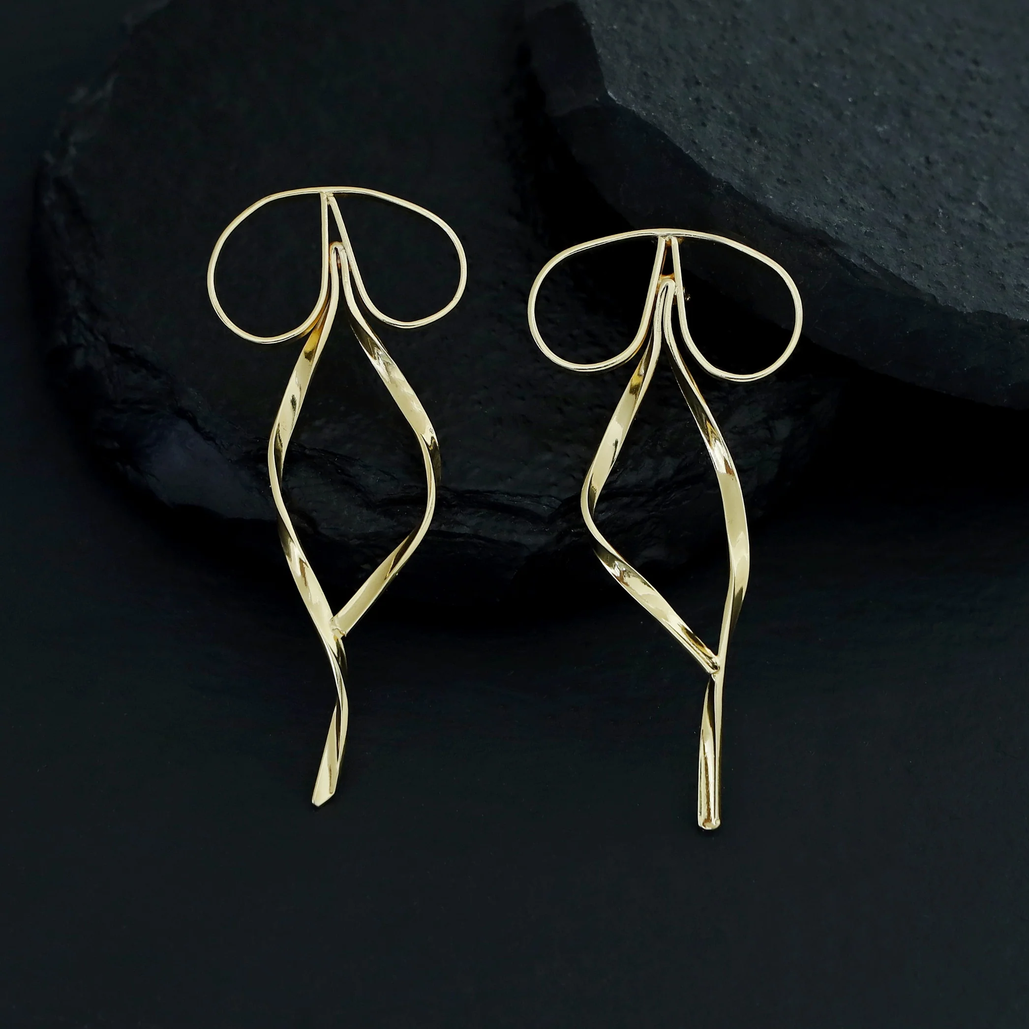 Darice Golden Swirl Ribbon Earring - Image 2
