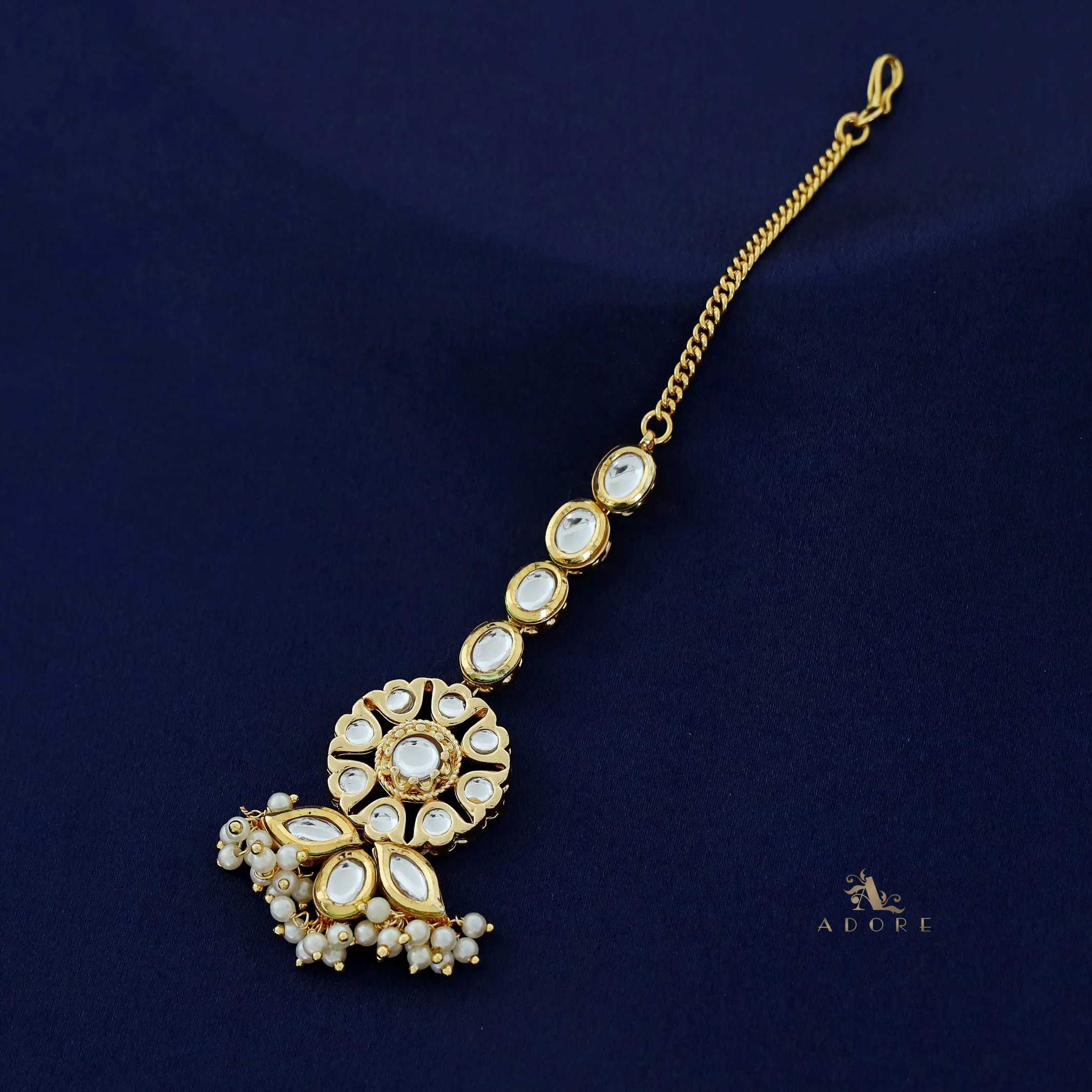 Premium Darpita Kundan Neckpiece With Earring + Tikka - Image 5