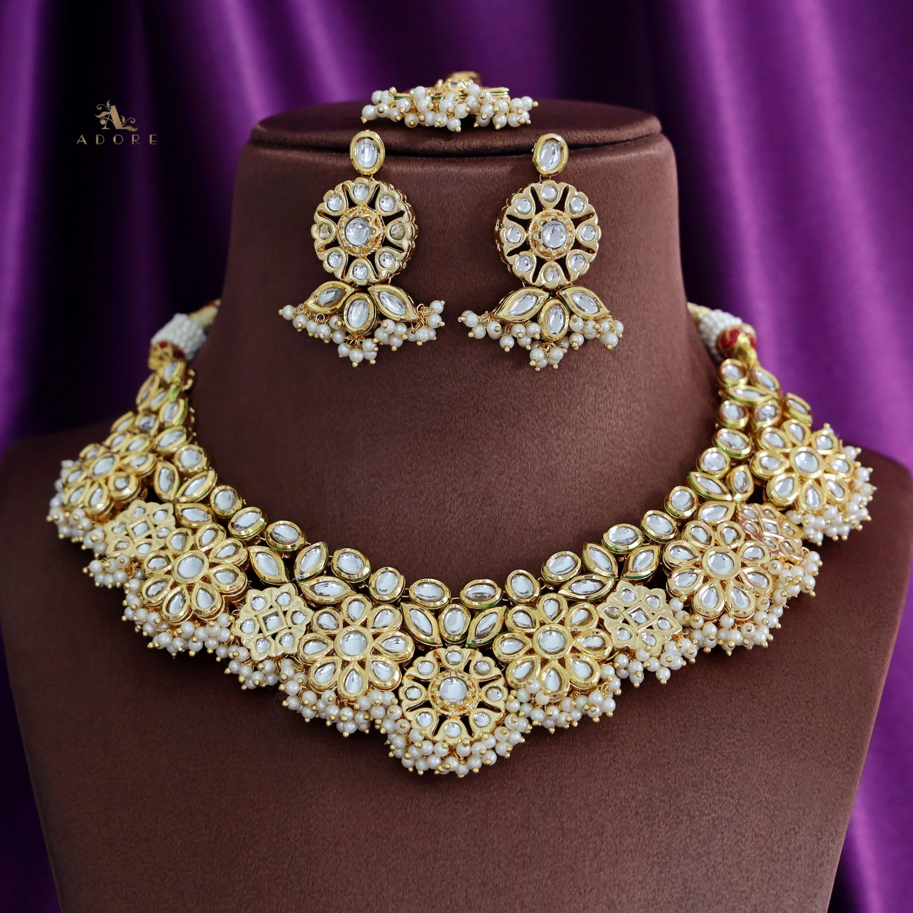 Premium Darpita Kundan Neckpiece With Earring + Tikka - Image 6