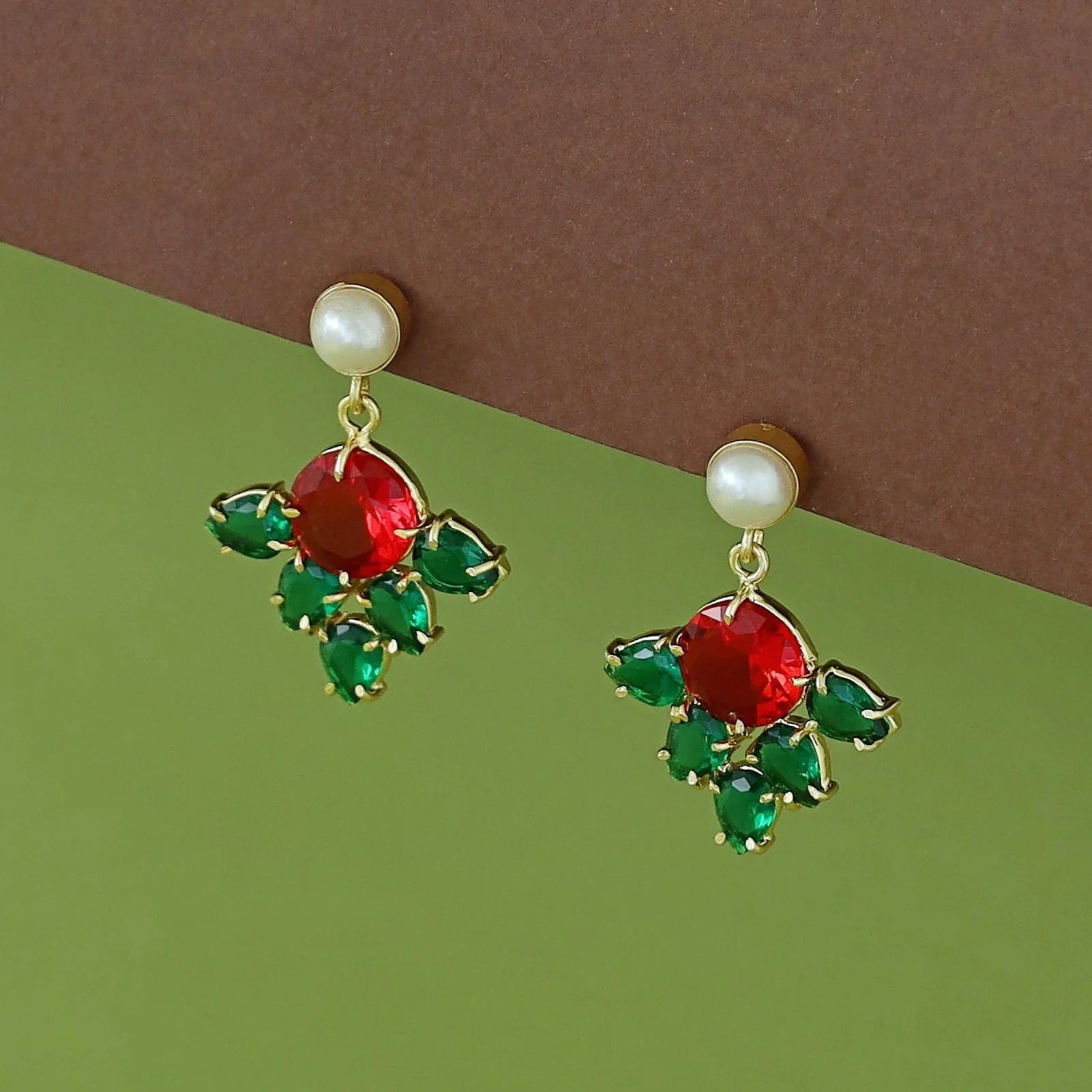 Darya Glossy Pearl Earring - Image 10