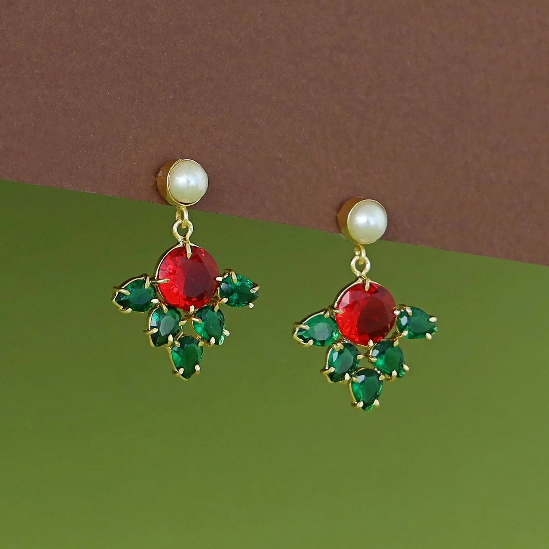 Darya Glossy Pearl Earring - Image 11