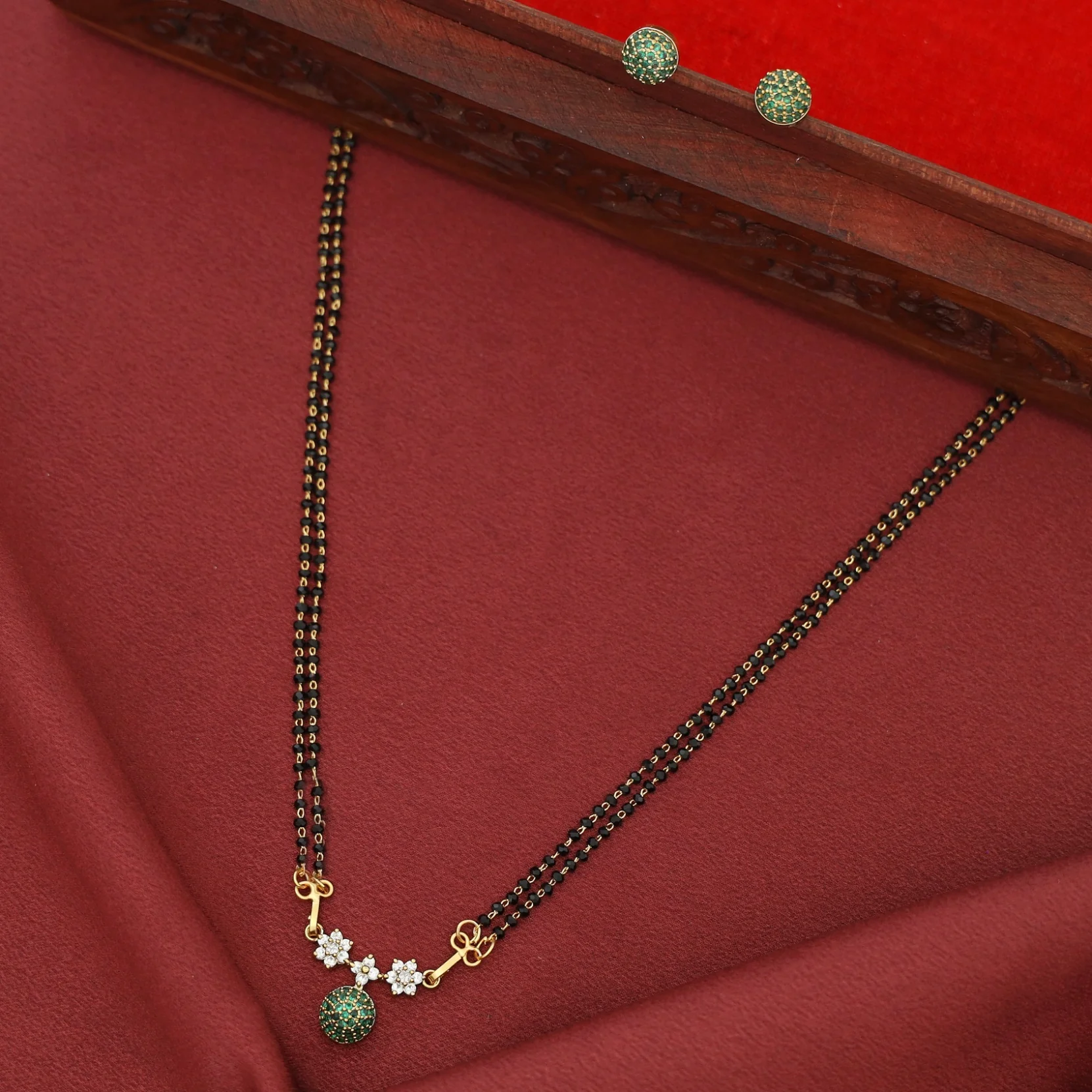 Dayanita Tri Flower AD Stone Circle Mangalsutra With Stud - Image 6