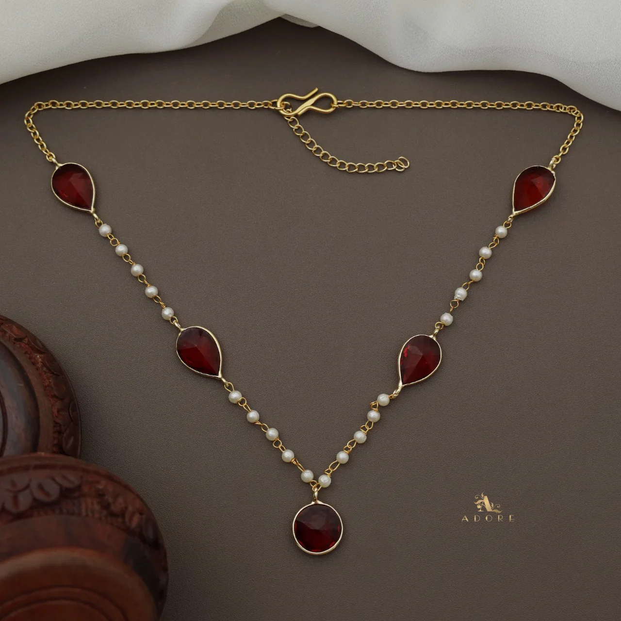 Daysha Glossy Pearl Neckpiece - Image 11
