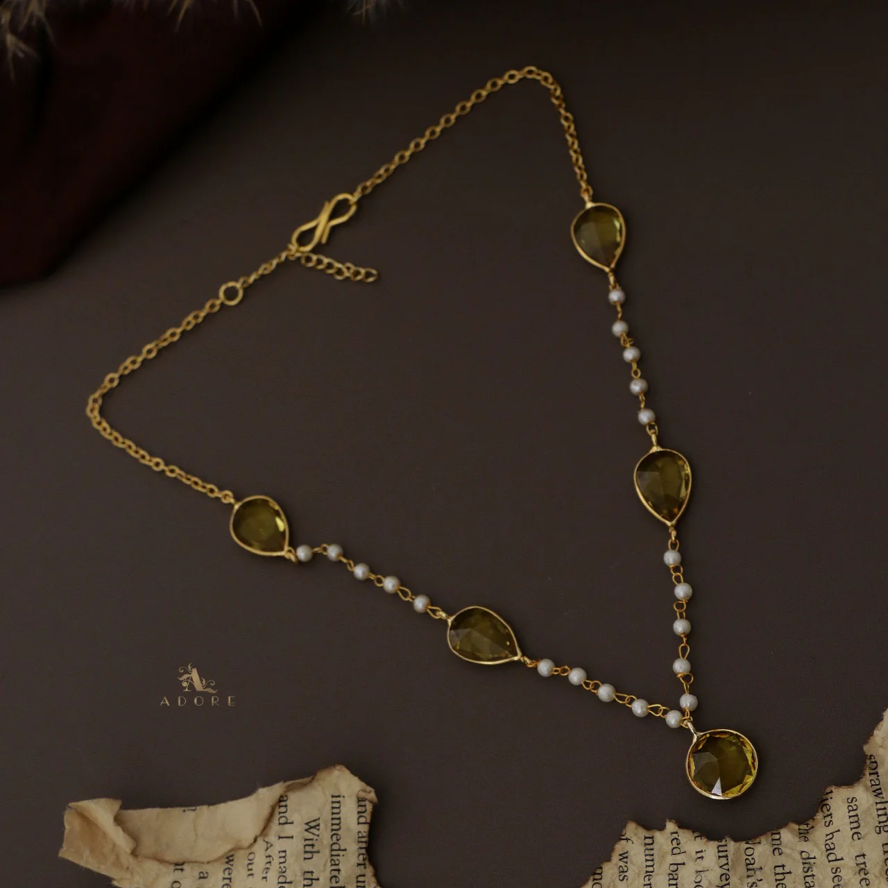 Daysha Glossy Pearl Neckpiece - Image 16
