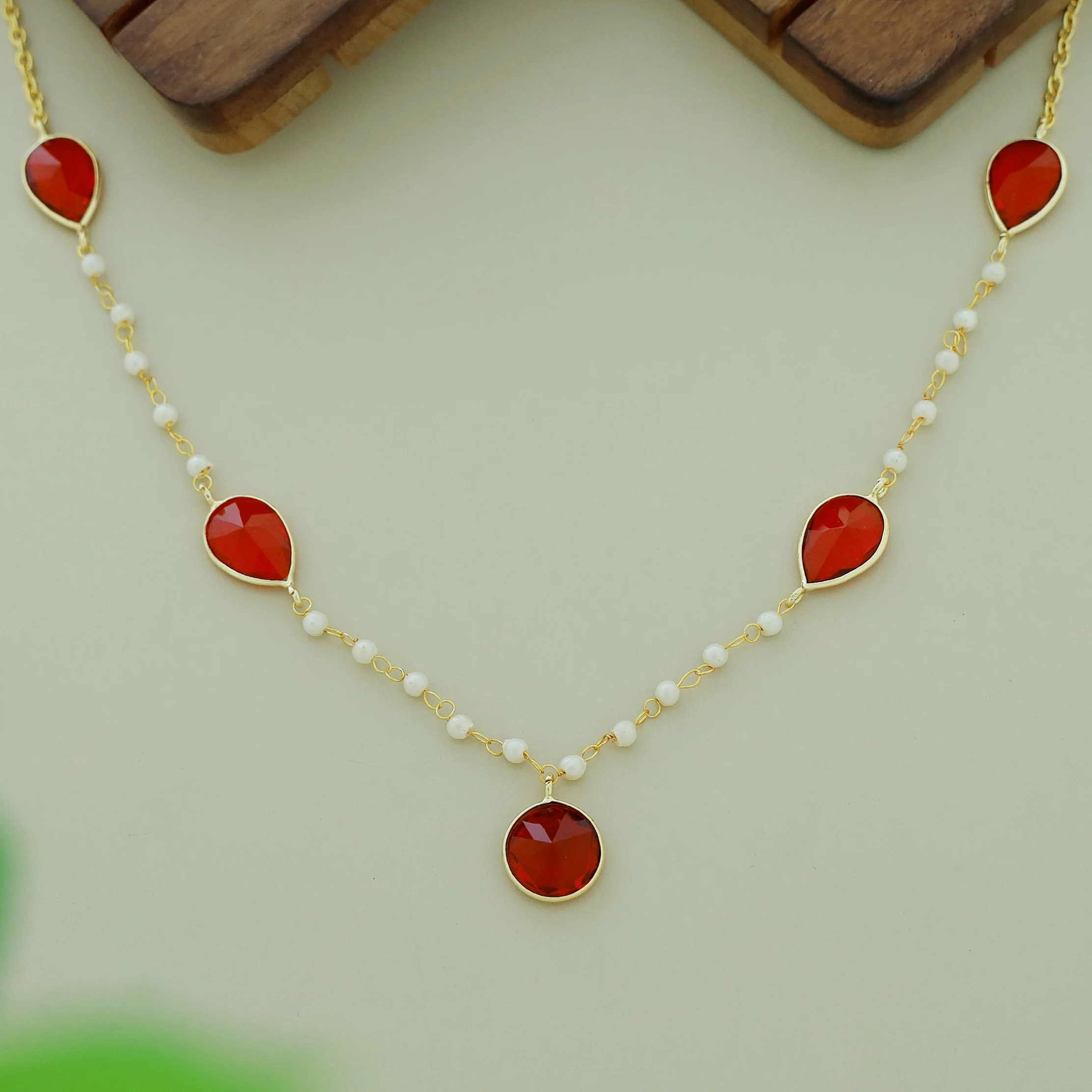 Daysha Glossy Pearl Neckpiece - Image 18