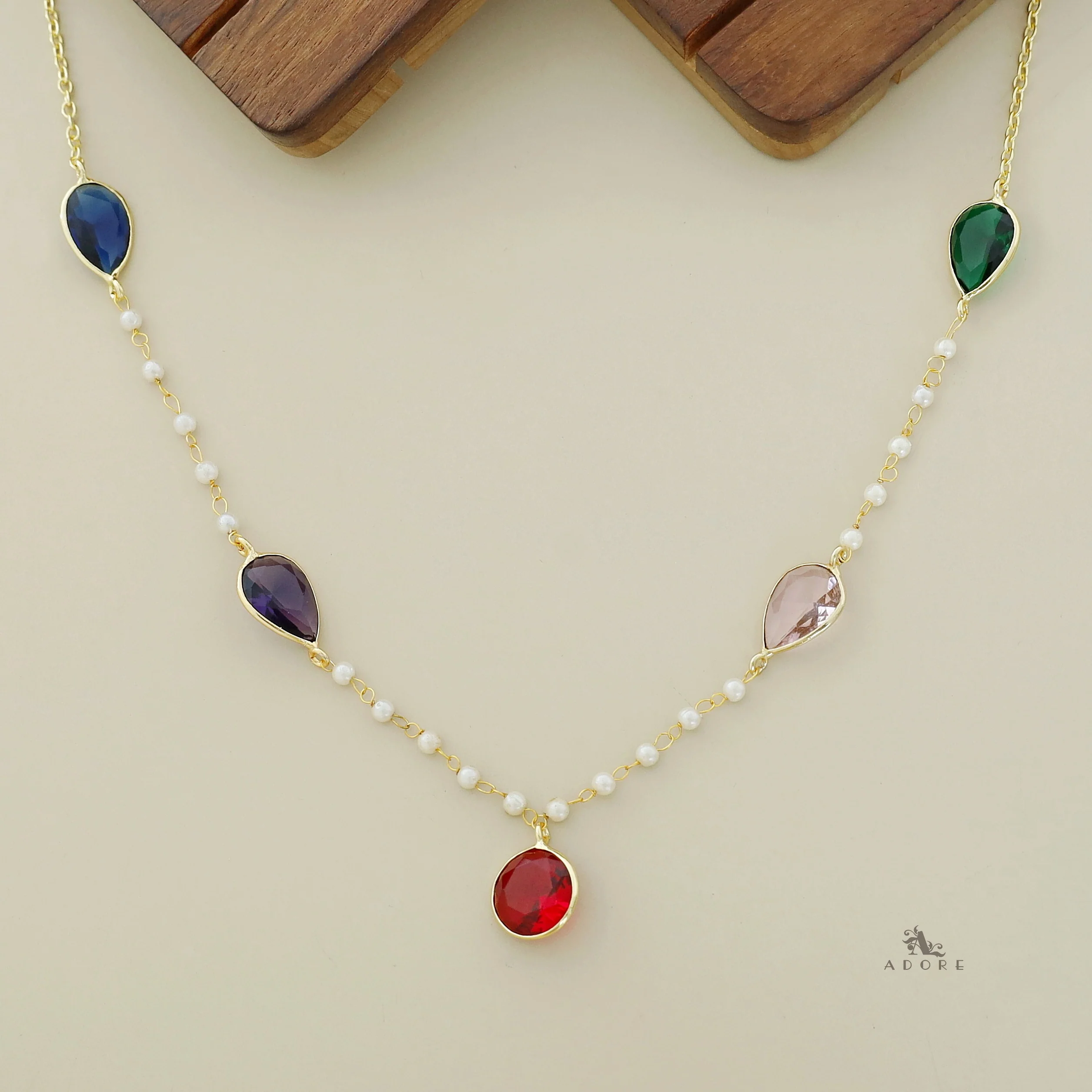 Daysha Glossy Pearl Neckpiece - Image 19