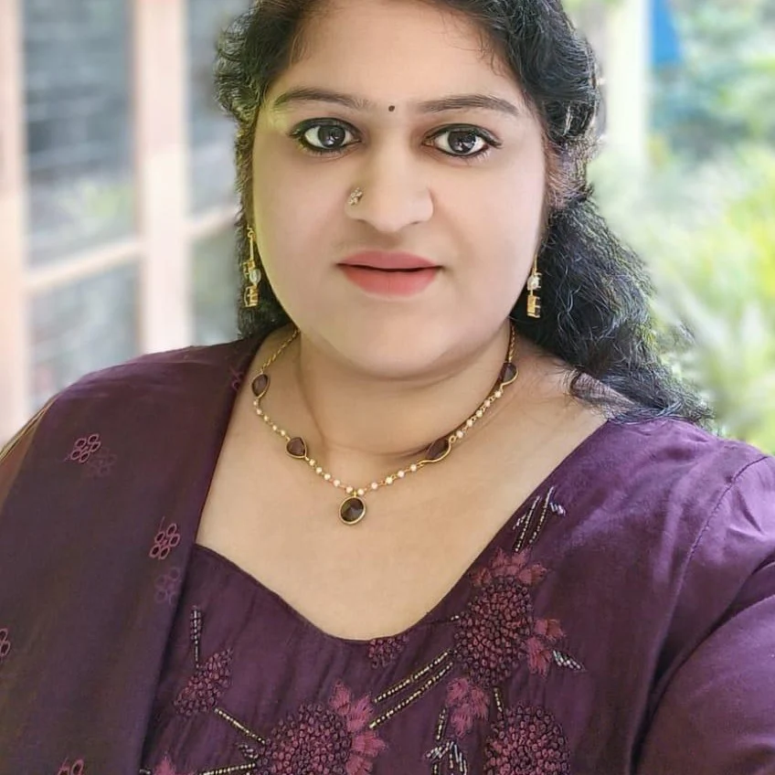 Daysha Glossy Pearl Neckpiece - Image 21