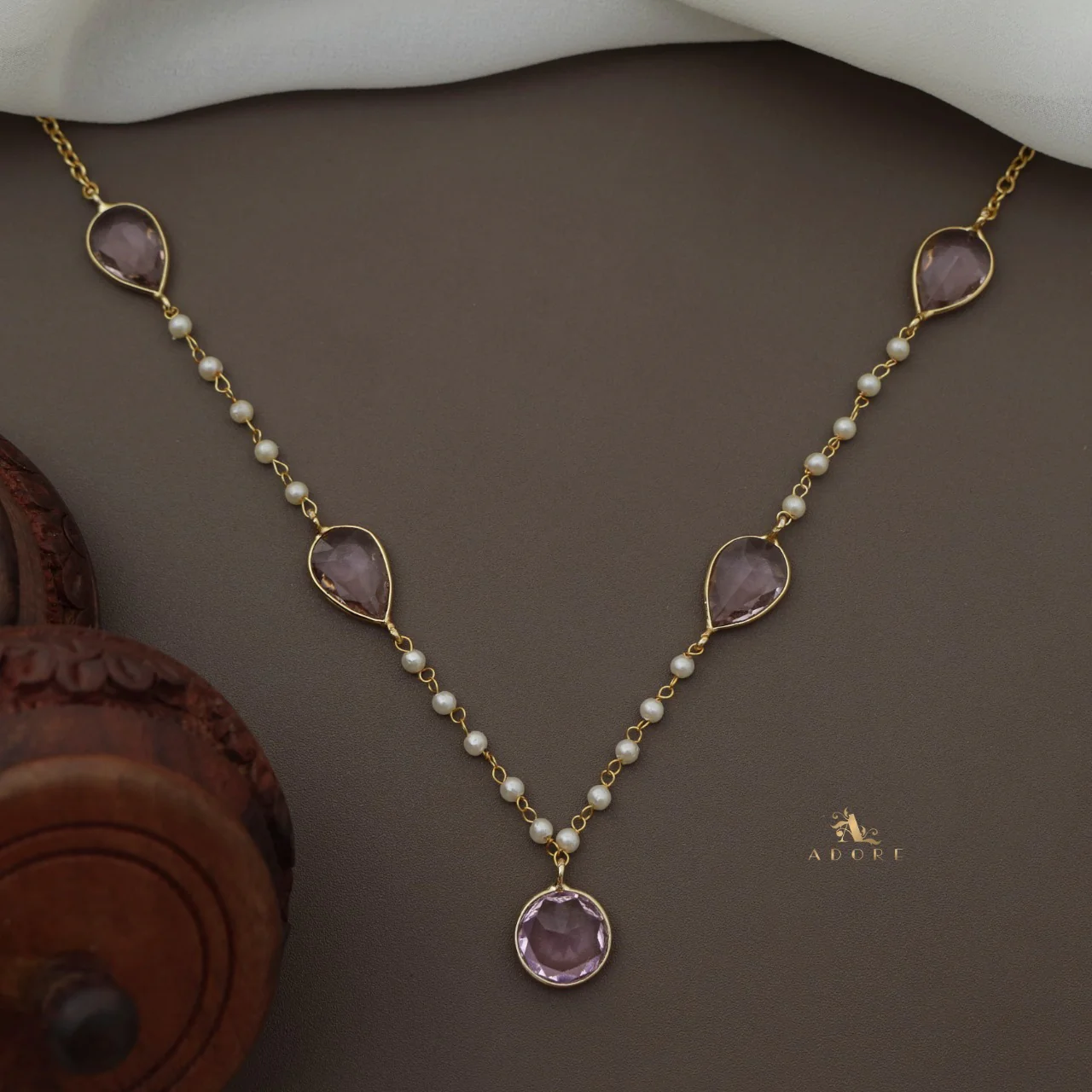 Daysha Glossy Pearl Neckpiece - Image 3