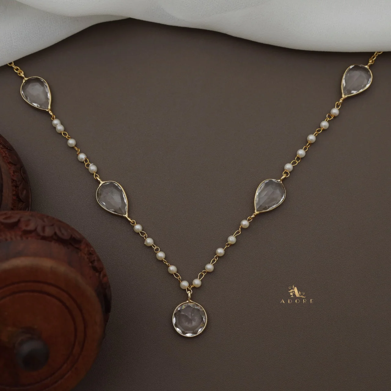 Daysha Glossy Pearl Neckpiece - Image 8