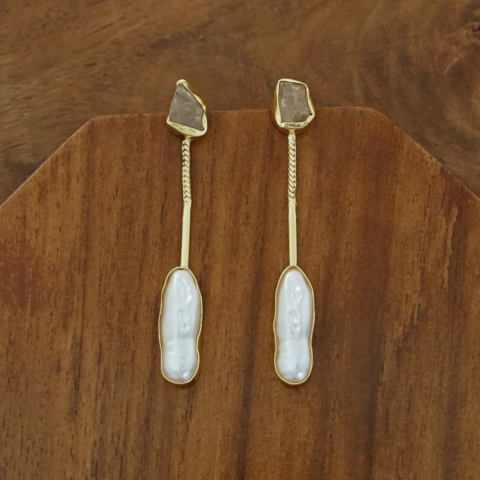 Deena Raw Stone Baroque Earring - Image 9