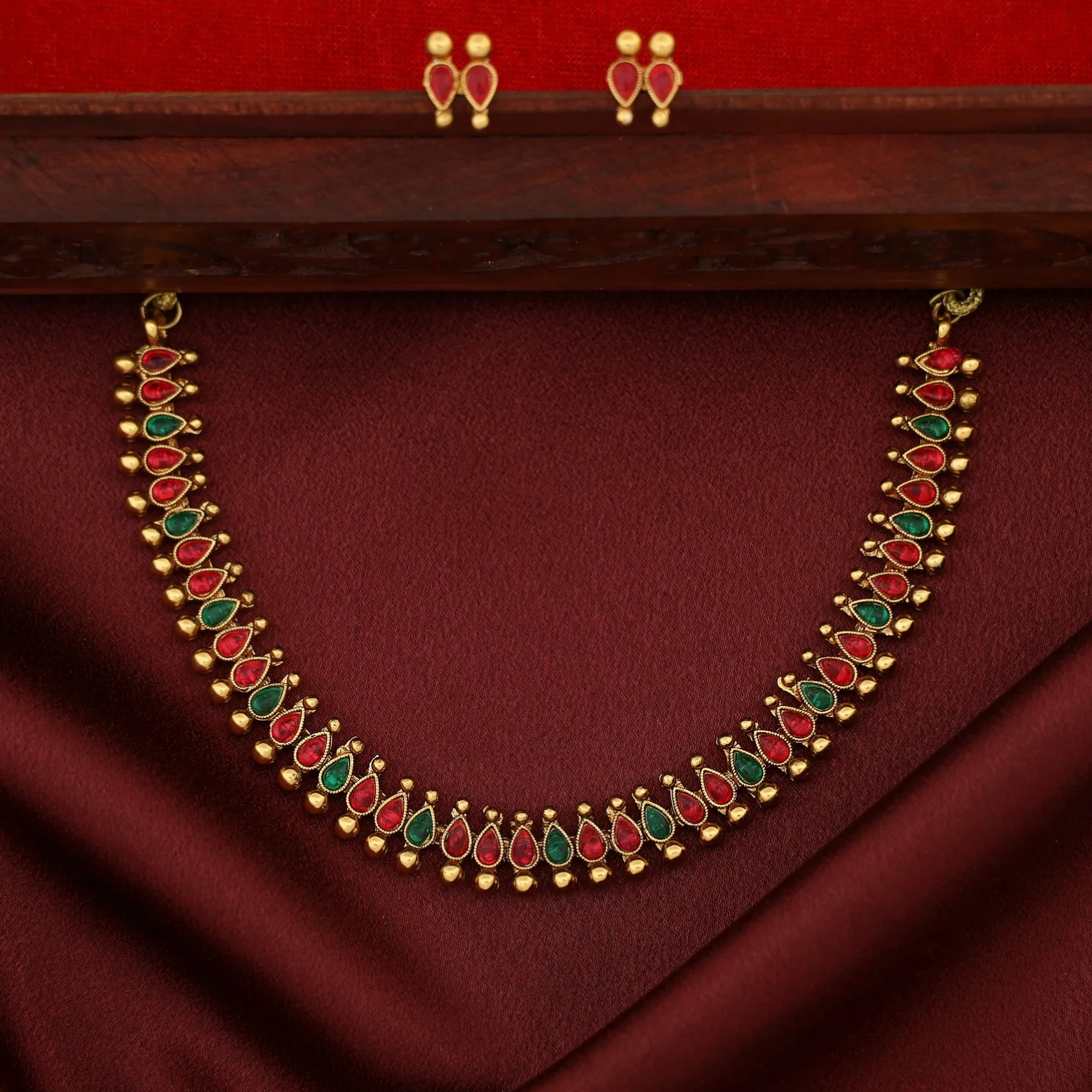 Devalekha Golden Ball Kemp Stone Drop Short Neckpiece With Earring - Image 9