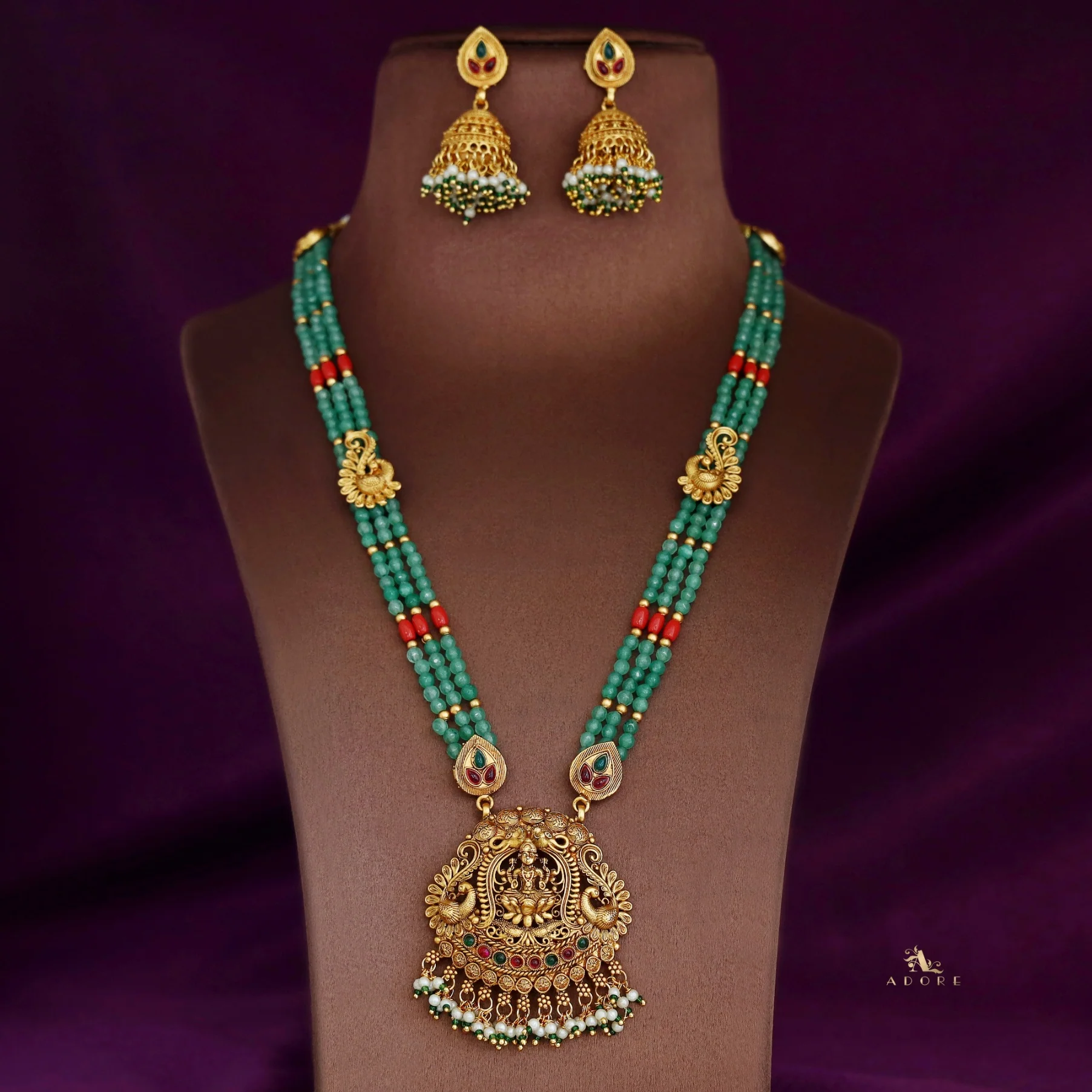 Rudrani Layered Lakshmi Pendant Neckpiece With Earing - Image 4