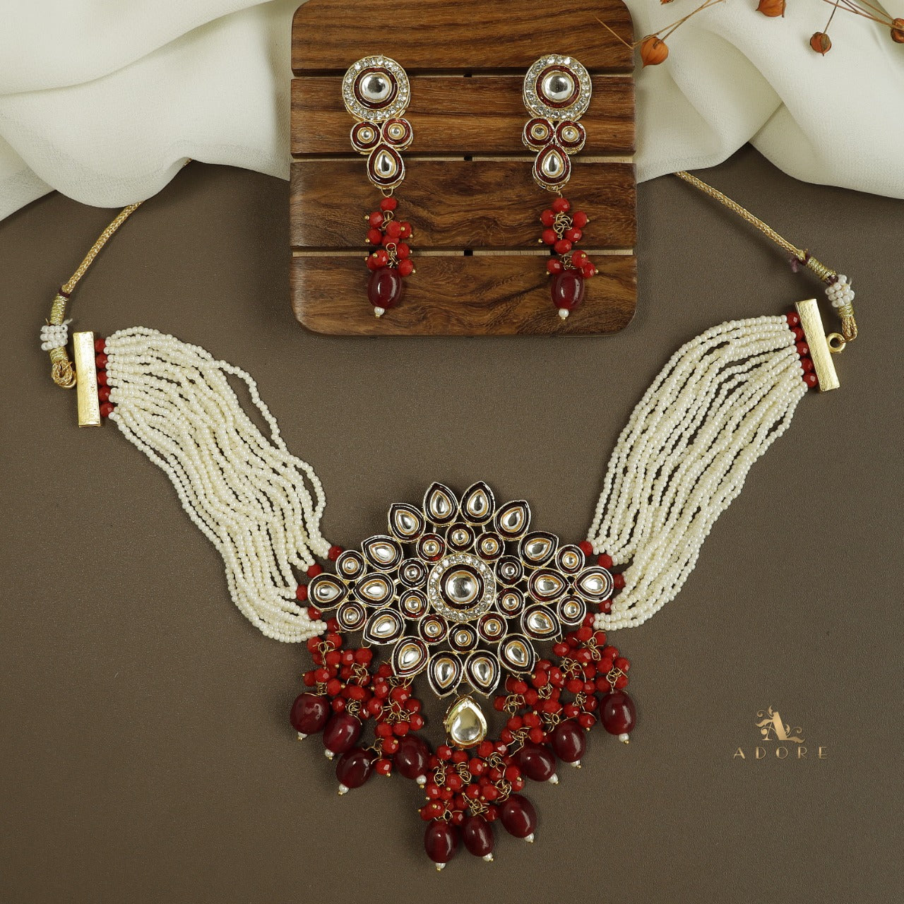 Dhamayika Kundan Choker With Earring - Image 6