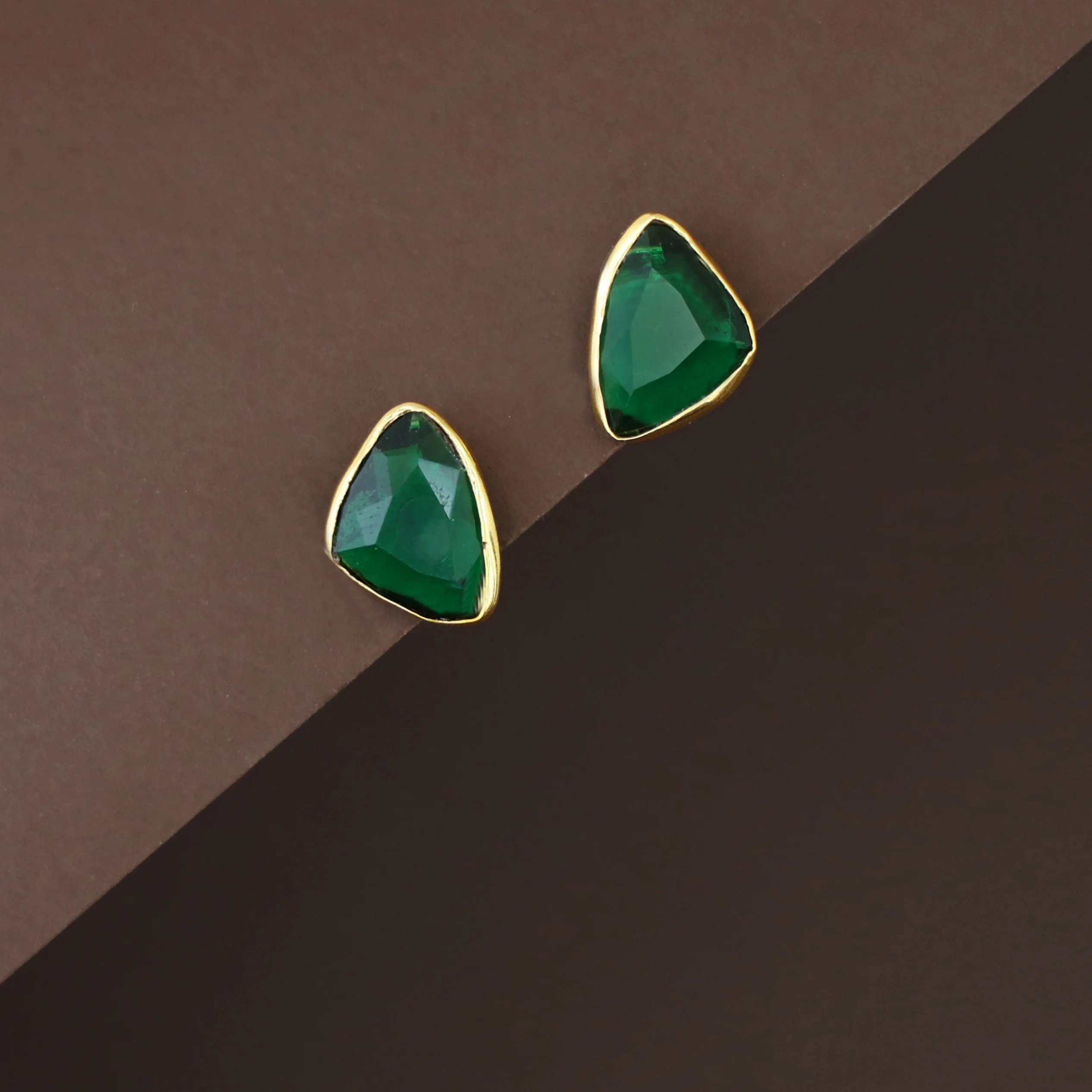 Dhanna Curvy Triangle Glossy Stone Stud - Image 2