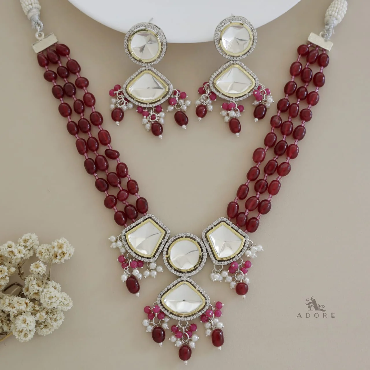 Dhanvi Polki Kundan Neckpiece With Earring - Image 2