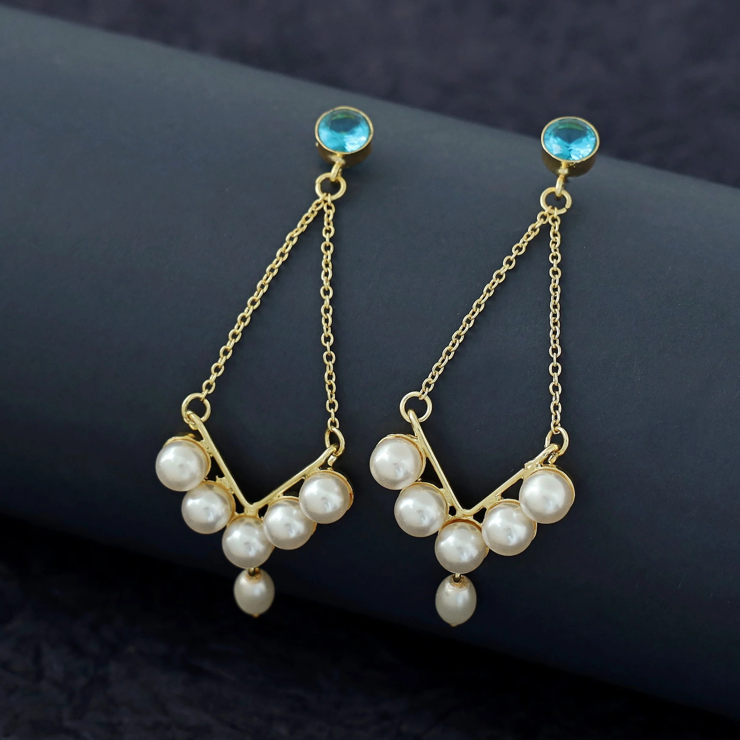 Dhivara Golden V Shape Pearl Glossy Stone Earring - Image 9