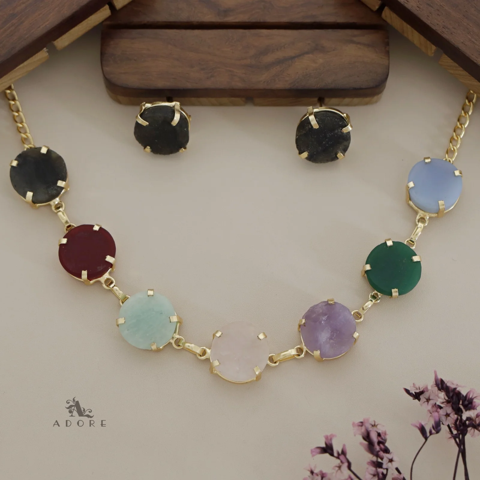 Dhokshi Choker/ Short Necklace With Stud - Image 2