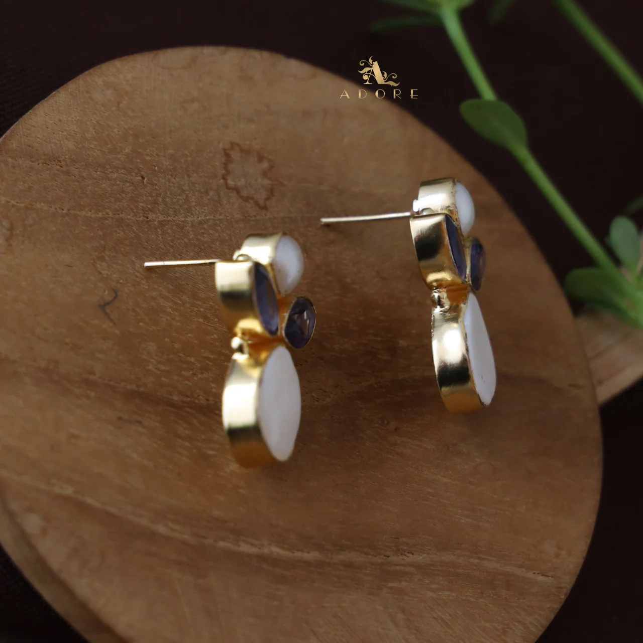 Dhooba Pearl Earring - Image 10