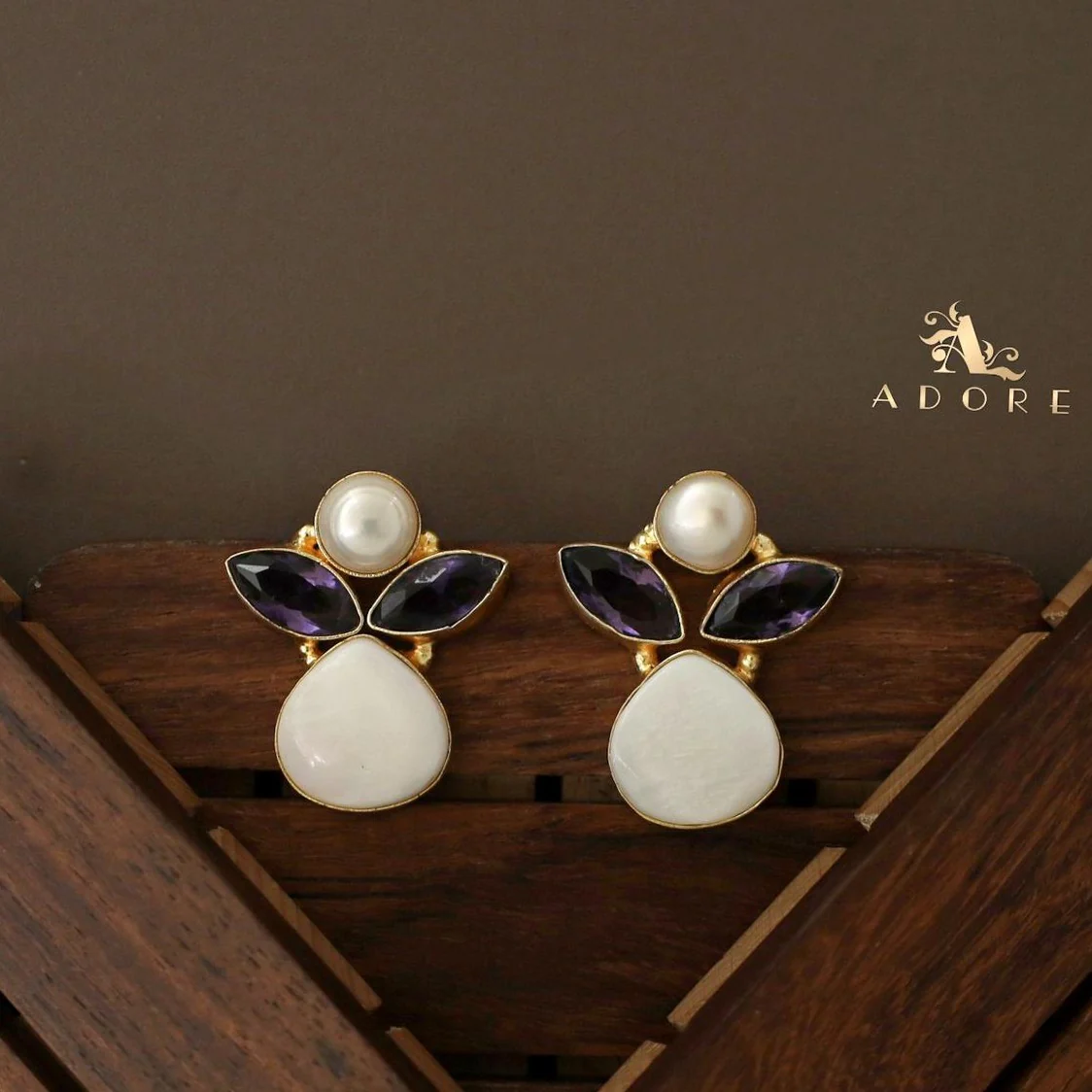 Dhooba Pearl Earring - Image 15