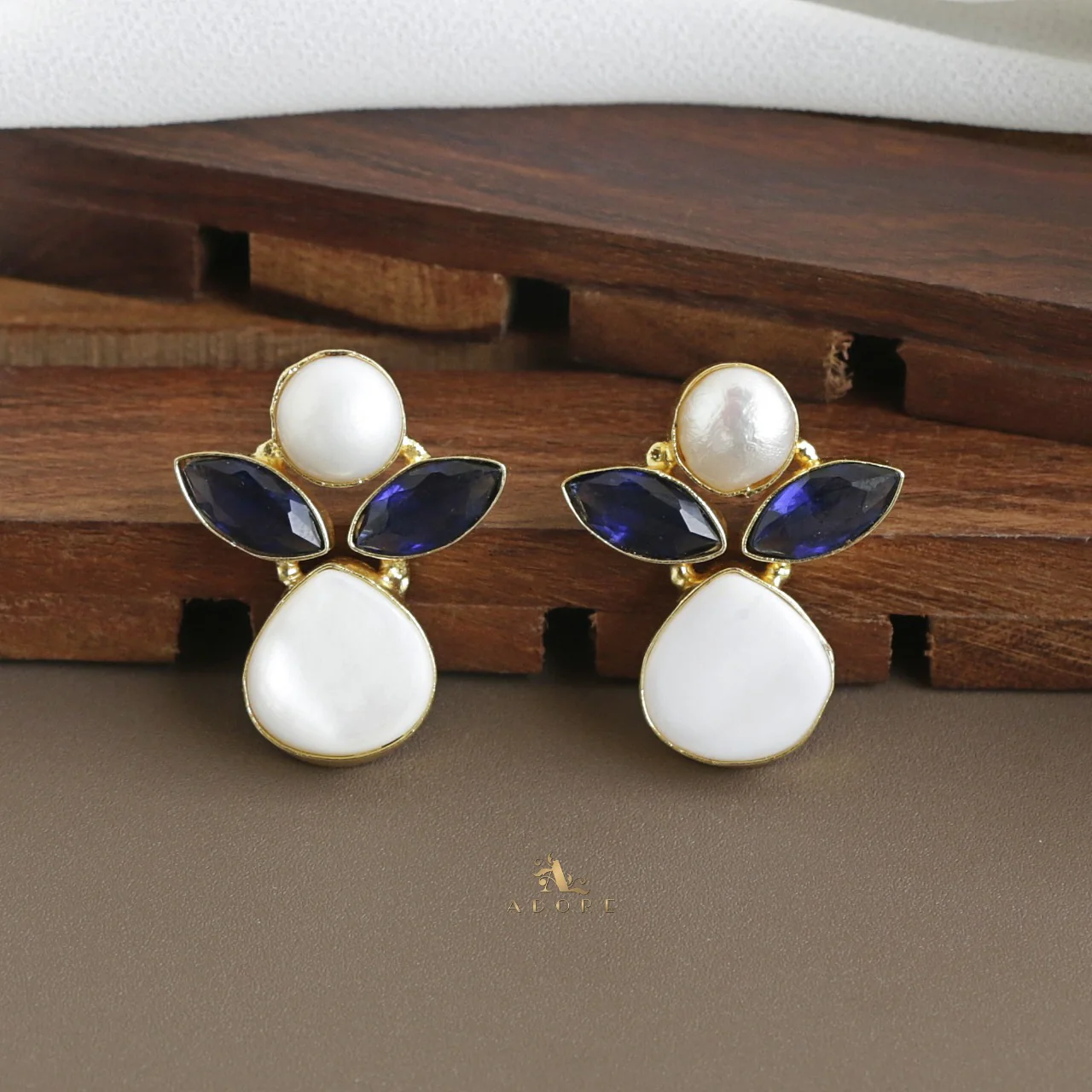 Dhooba Pearl Earring - Image 4