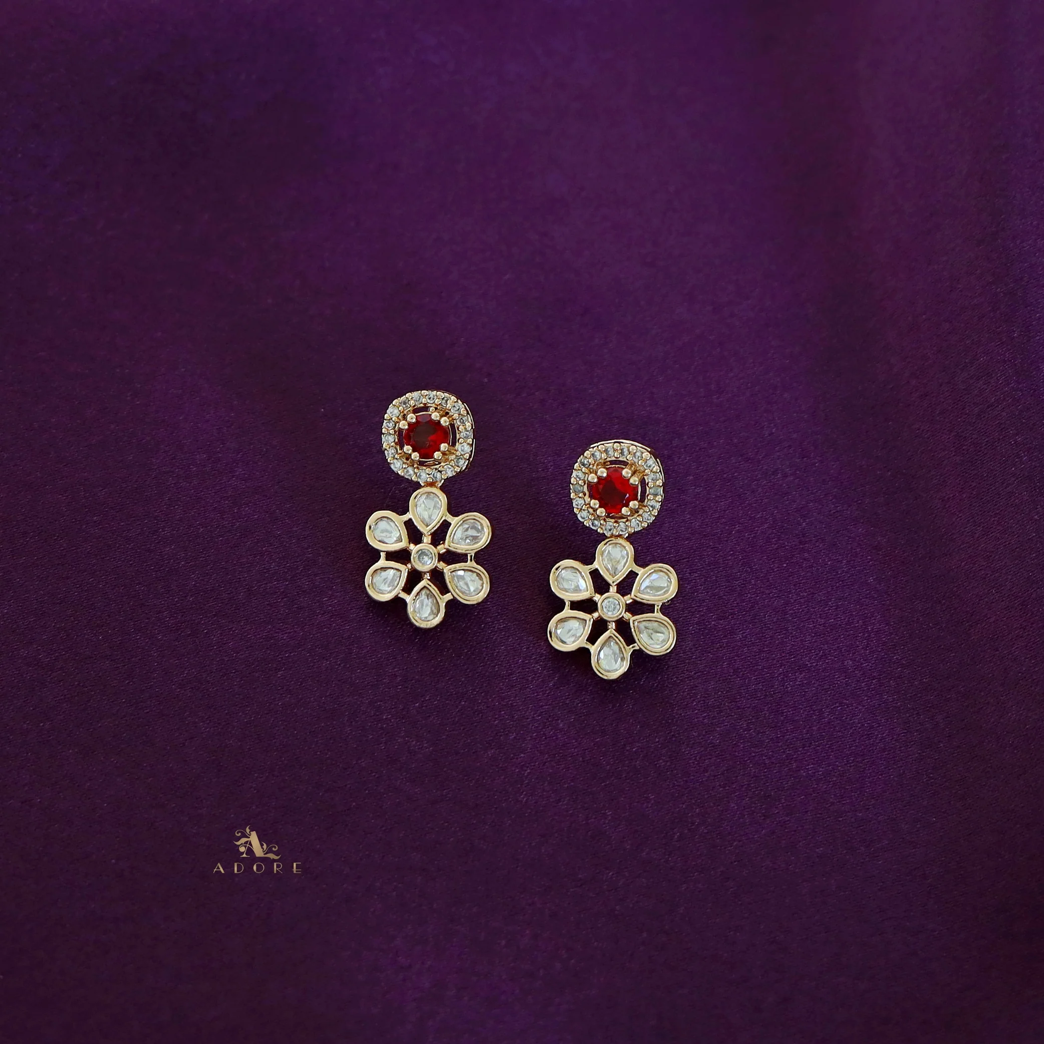 Premium Olivia Flower Polki Kundan Neckpiece With Earring - Image 5