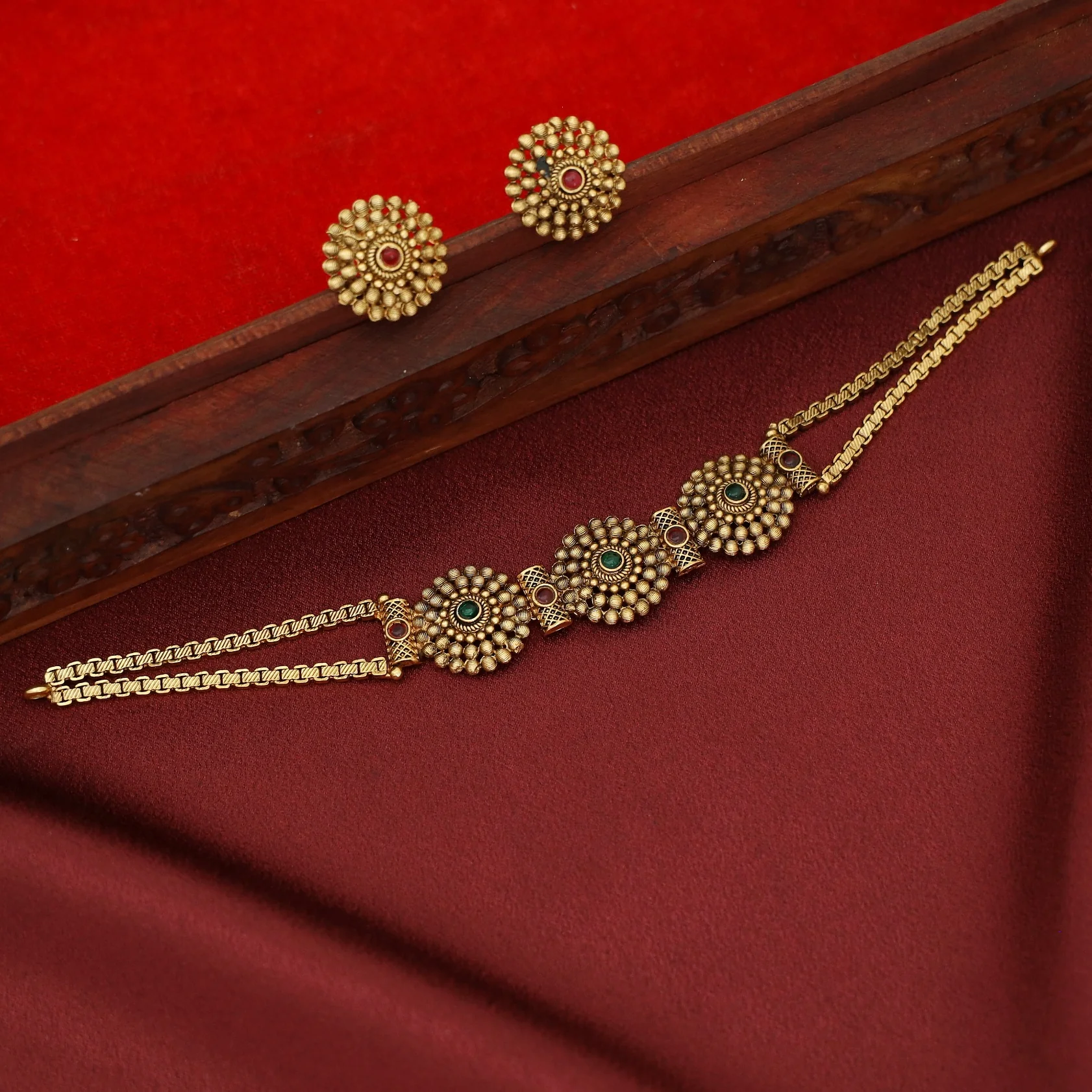 Dhruvani Tri Chakra Choker with Earring - Image 6