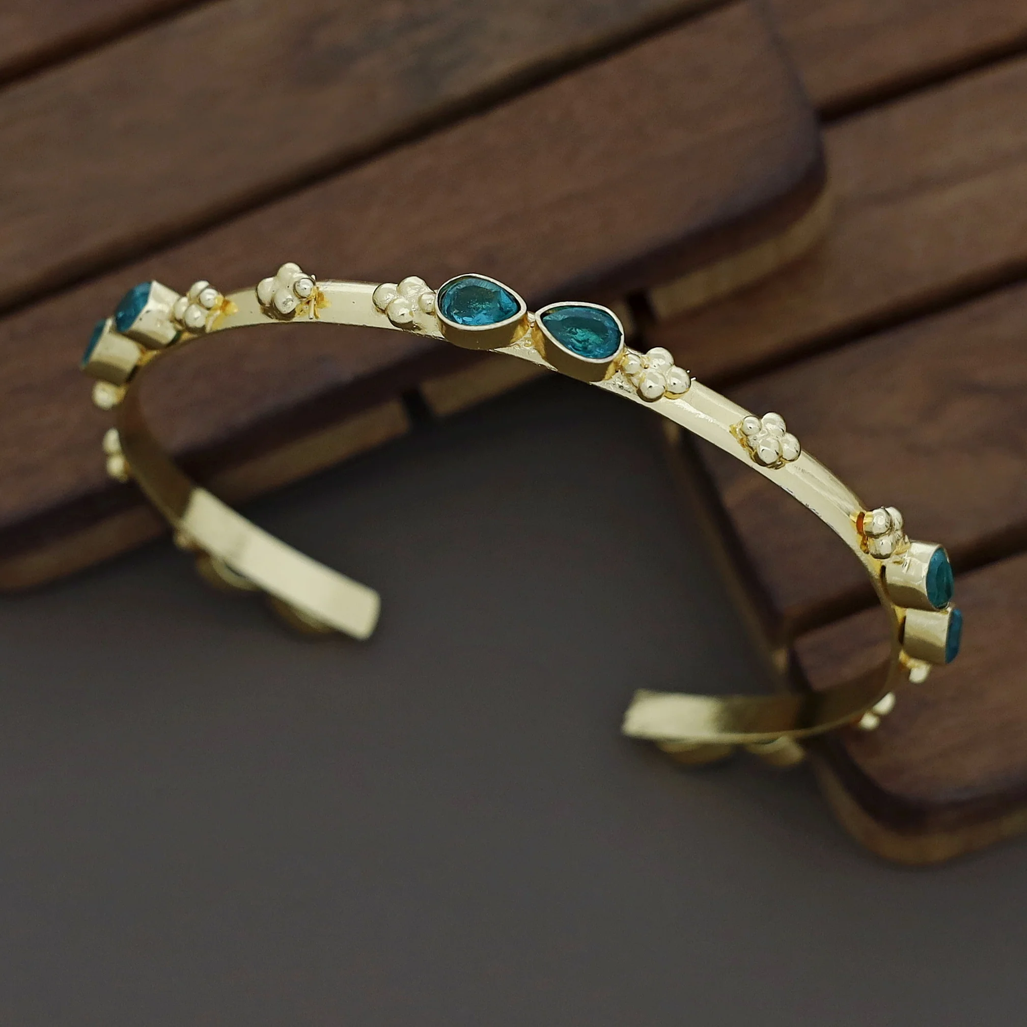 Dia Golden Glossy Bangle - Image 2