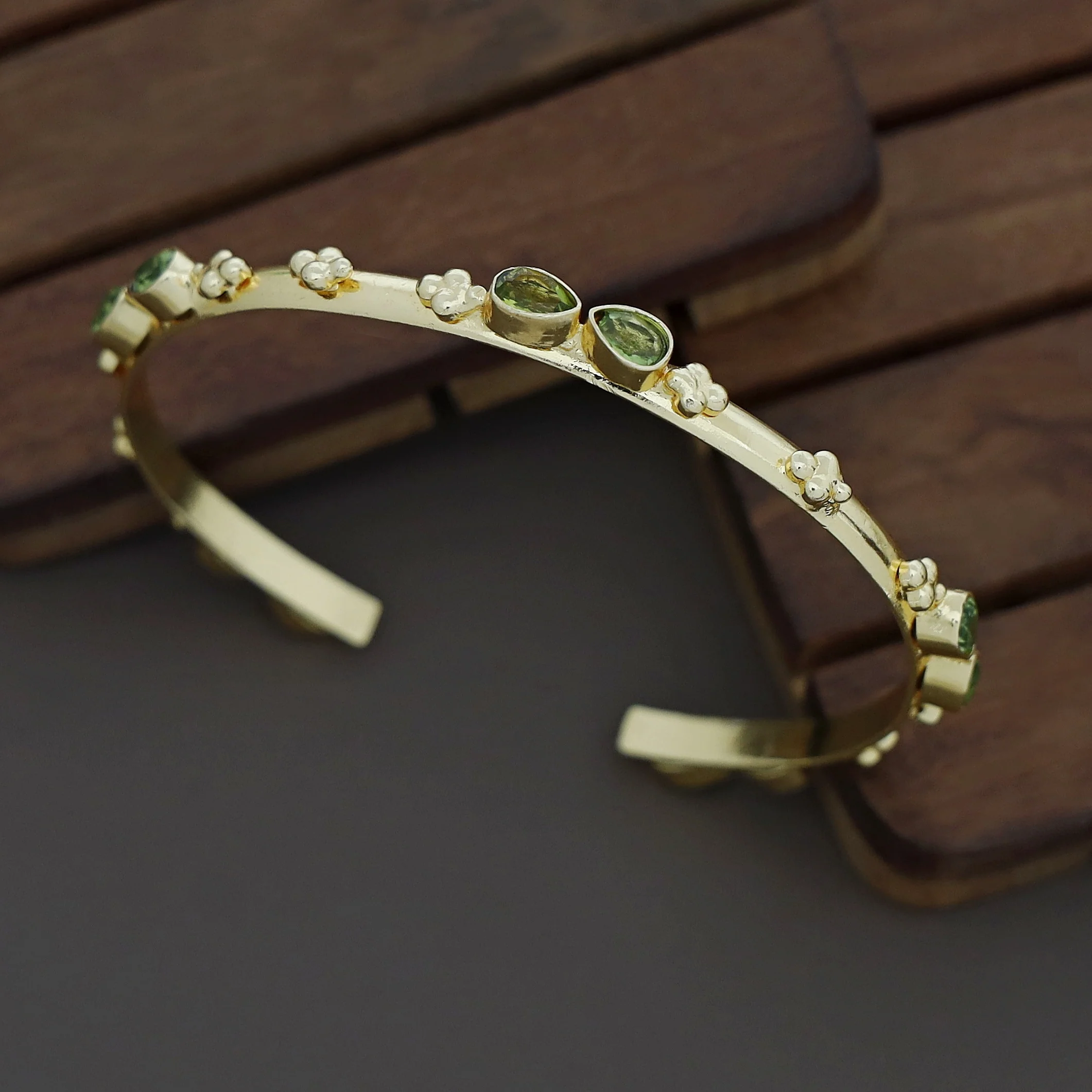 Dia Golden Glossy Bangle - Image 3