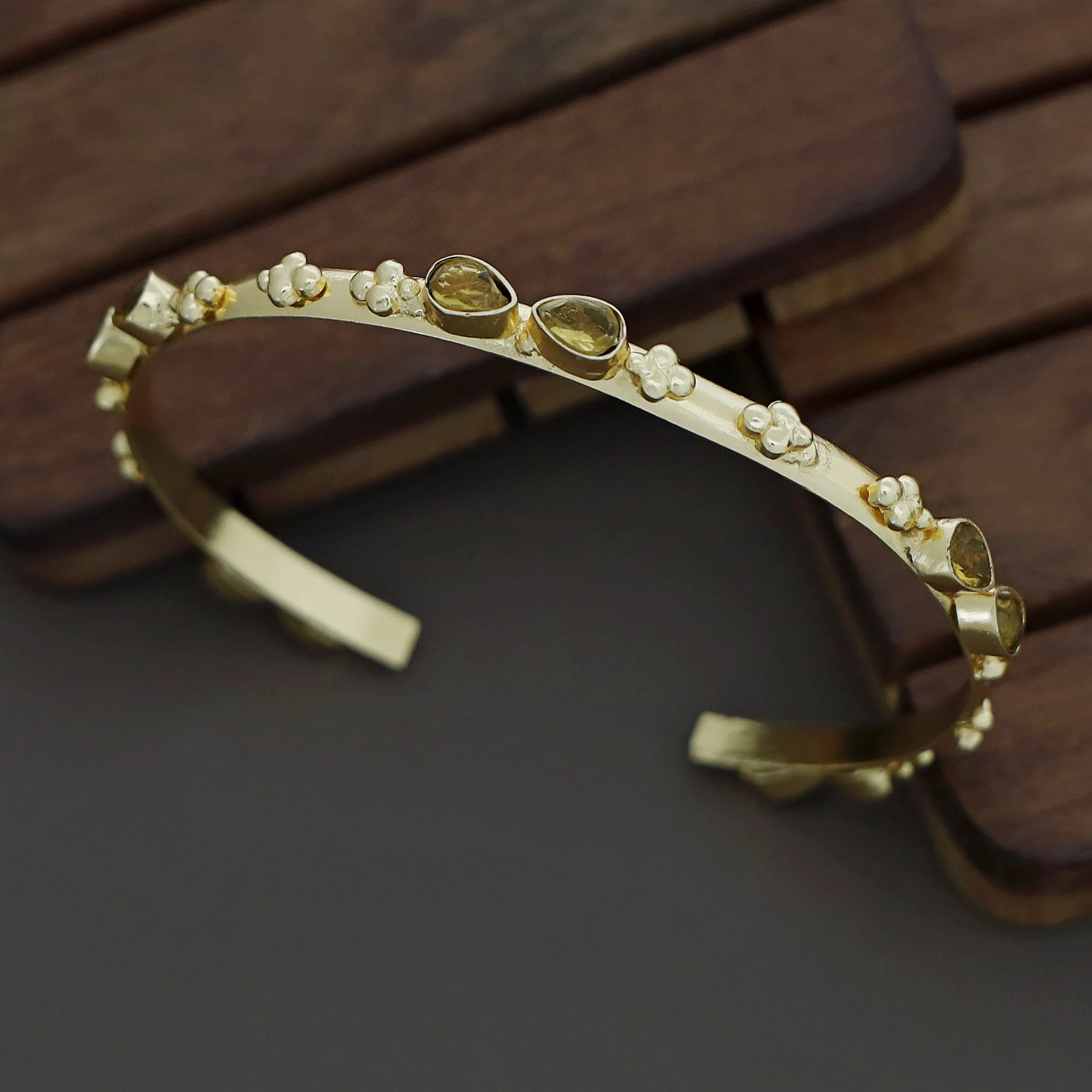 Dia Golden Glossy Bangle - Image 6