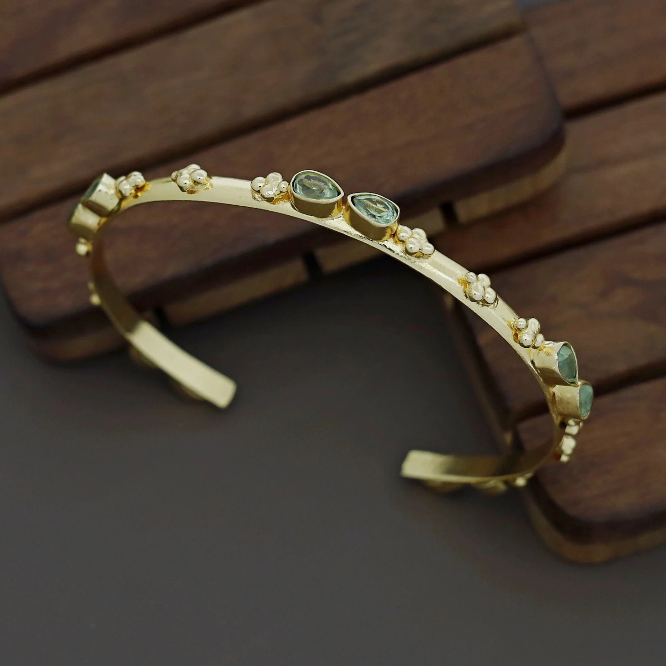 Dia Golden Glossy Bangle - Image 8