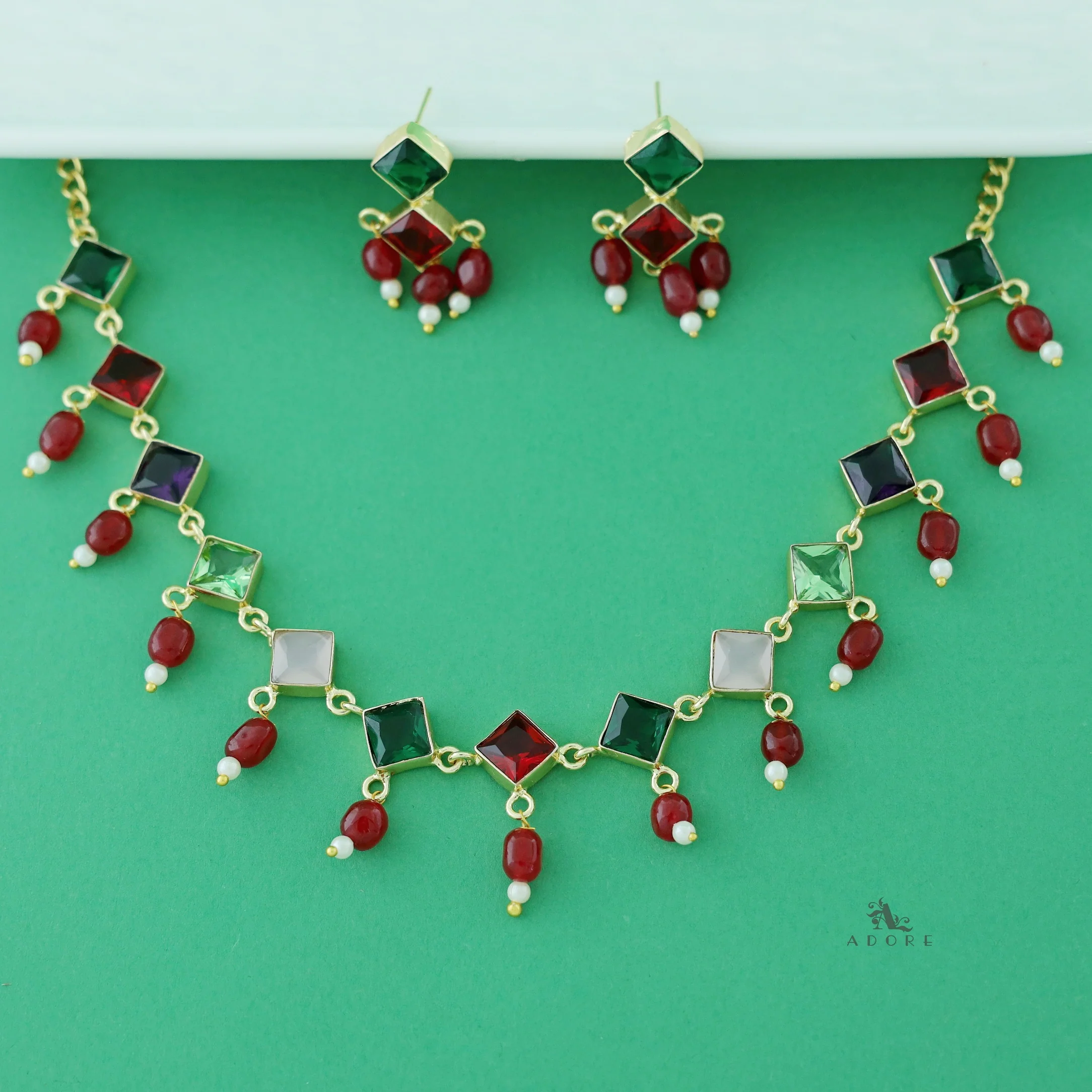 Diana Glossy Stone Diamond Pearl Neckpiece With Earring - Image 10