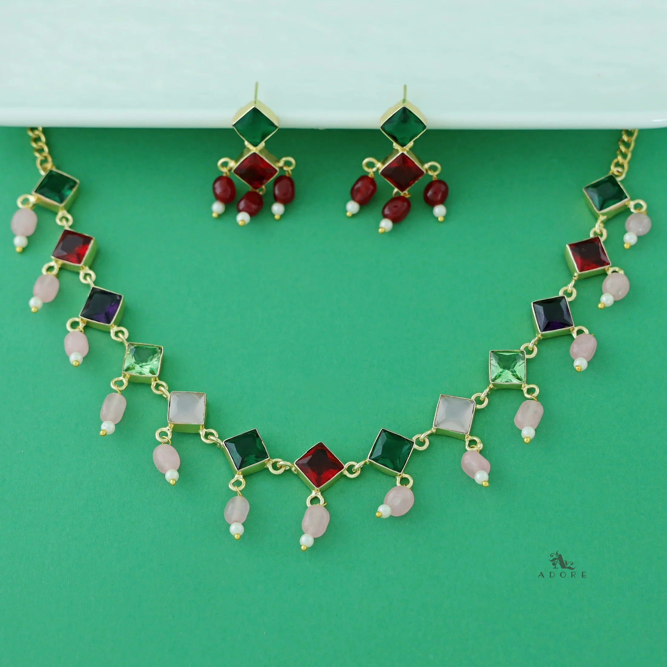 Diana Glossy Stone Diamond Pearl Neckpiece With Earring - Image 11