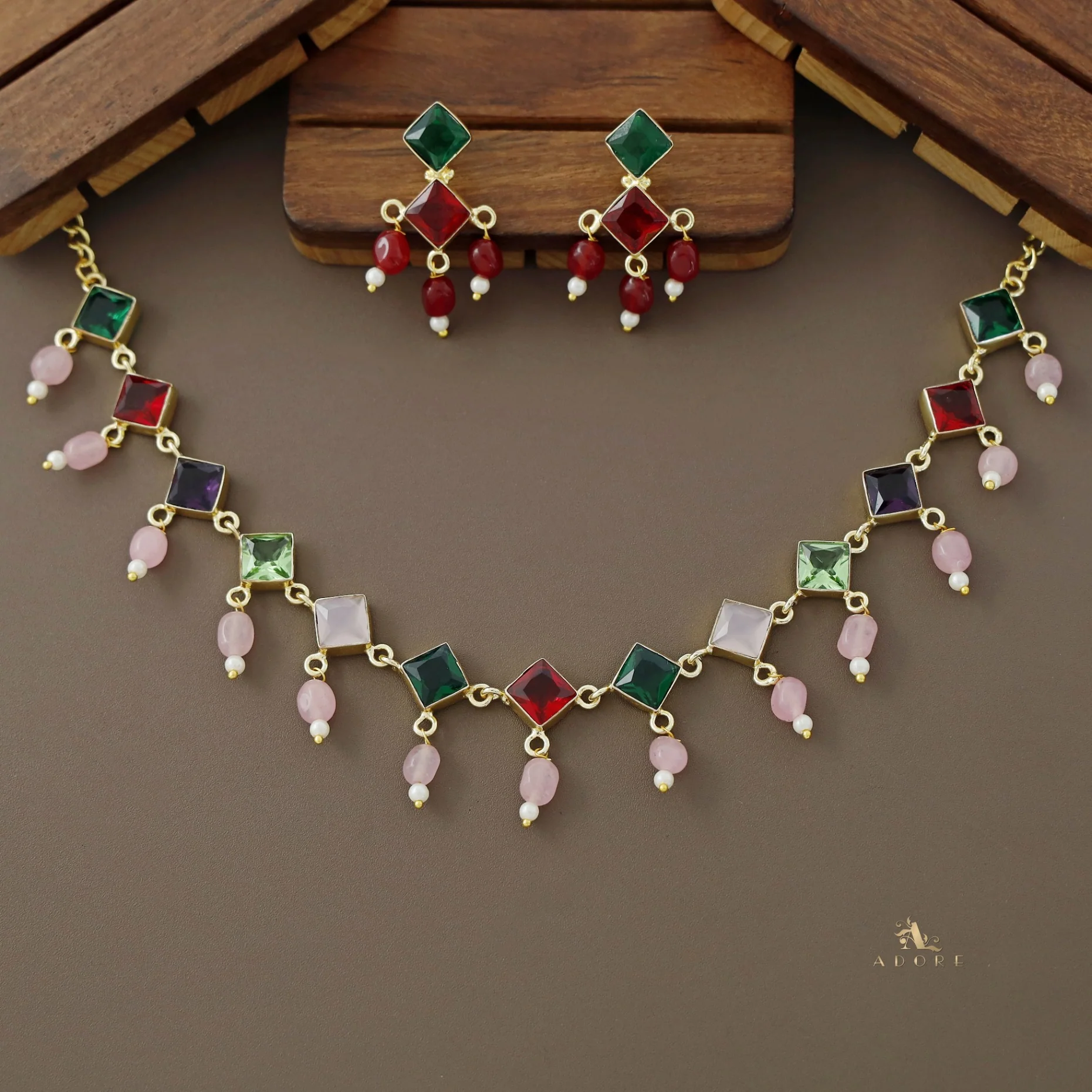 Diana Glossy Stone Diamond Pearl Neckpiece With Earring - Image 18