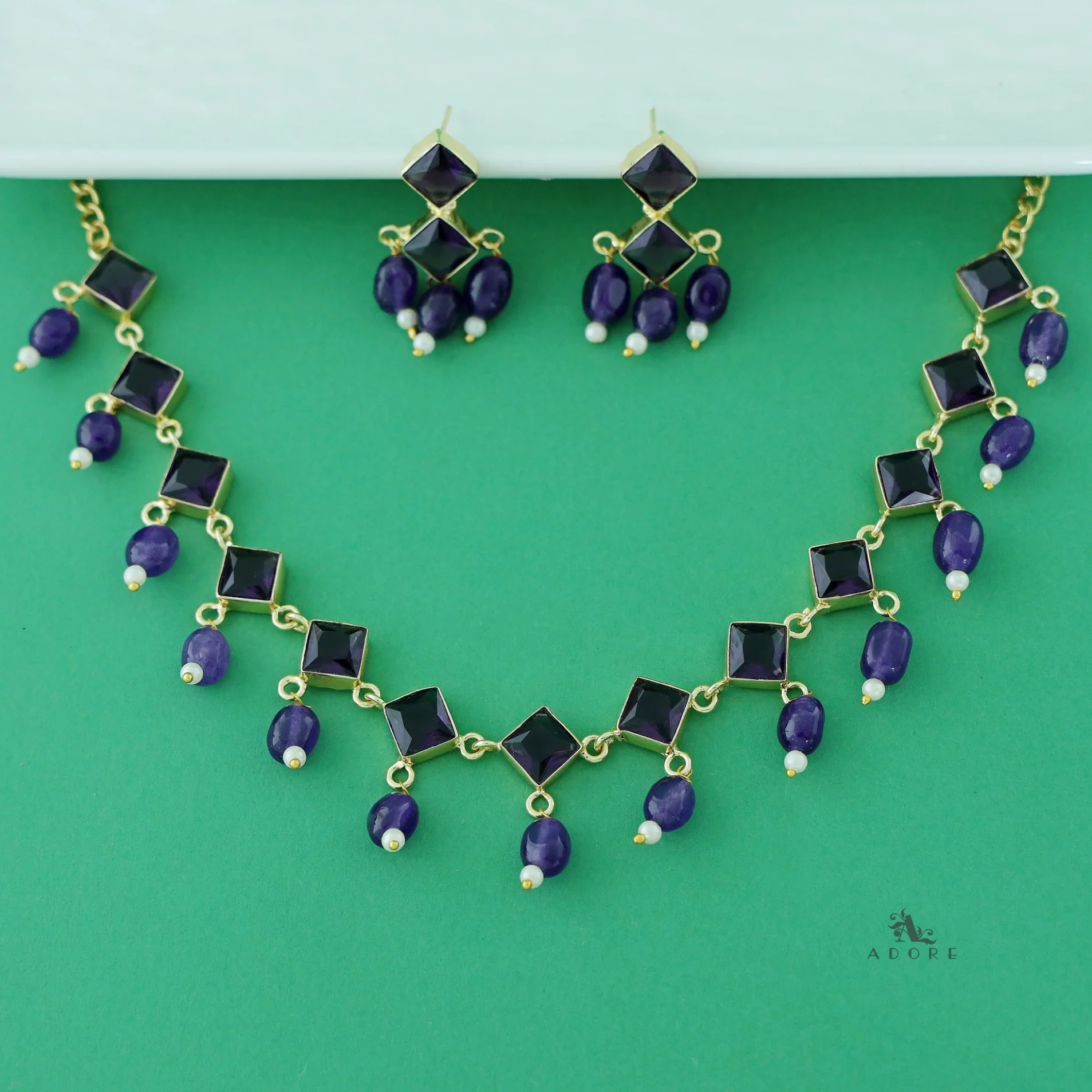 Diana Glossy Stone Diamond Pearl Neckpiece With Earring - Image 4