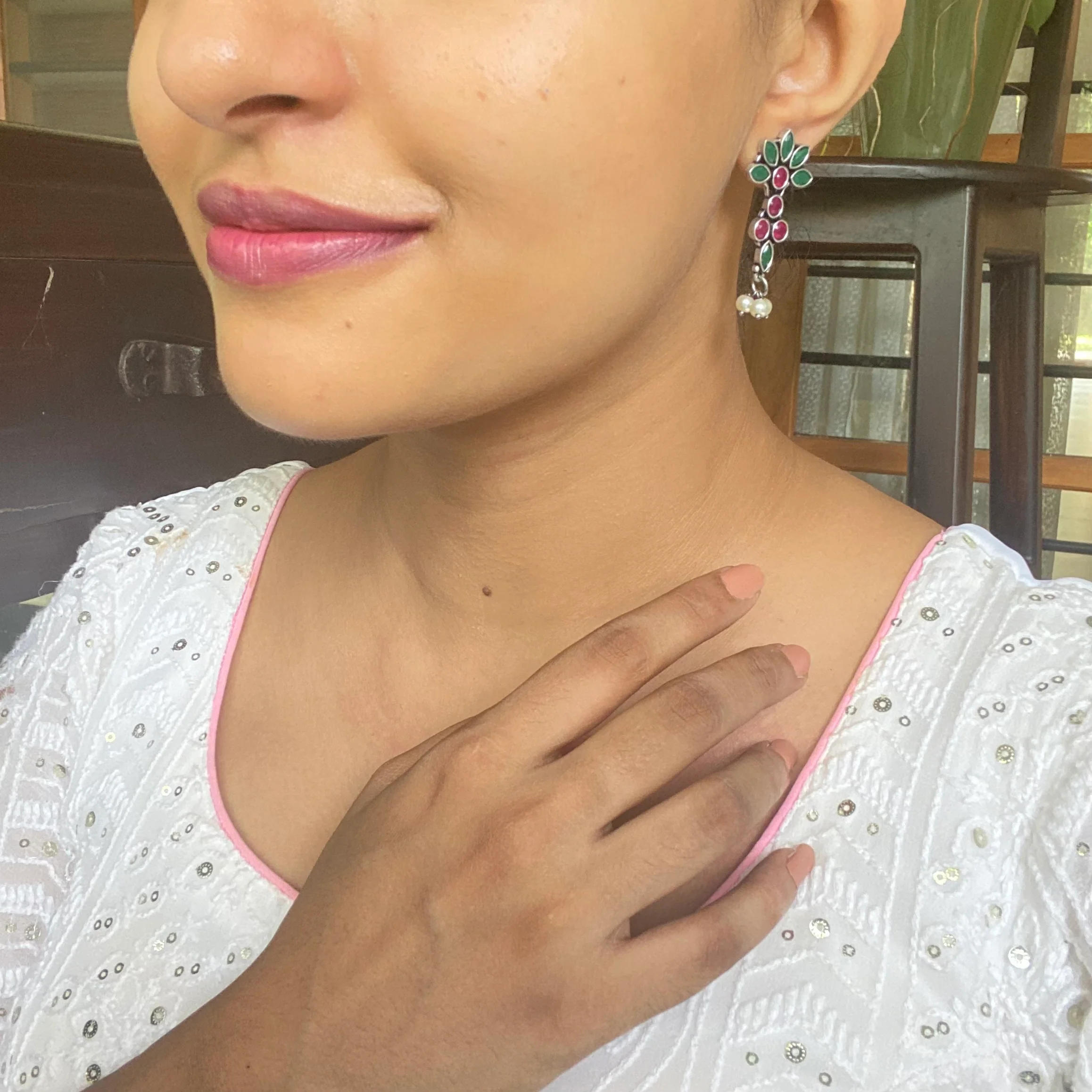 Digsha Pearl Earring - Image 3