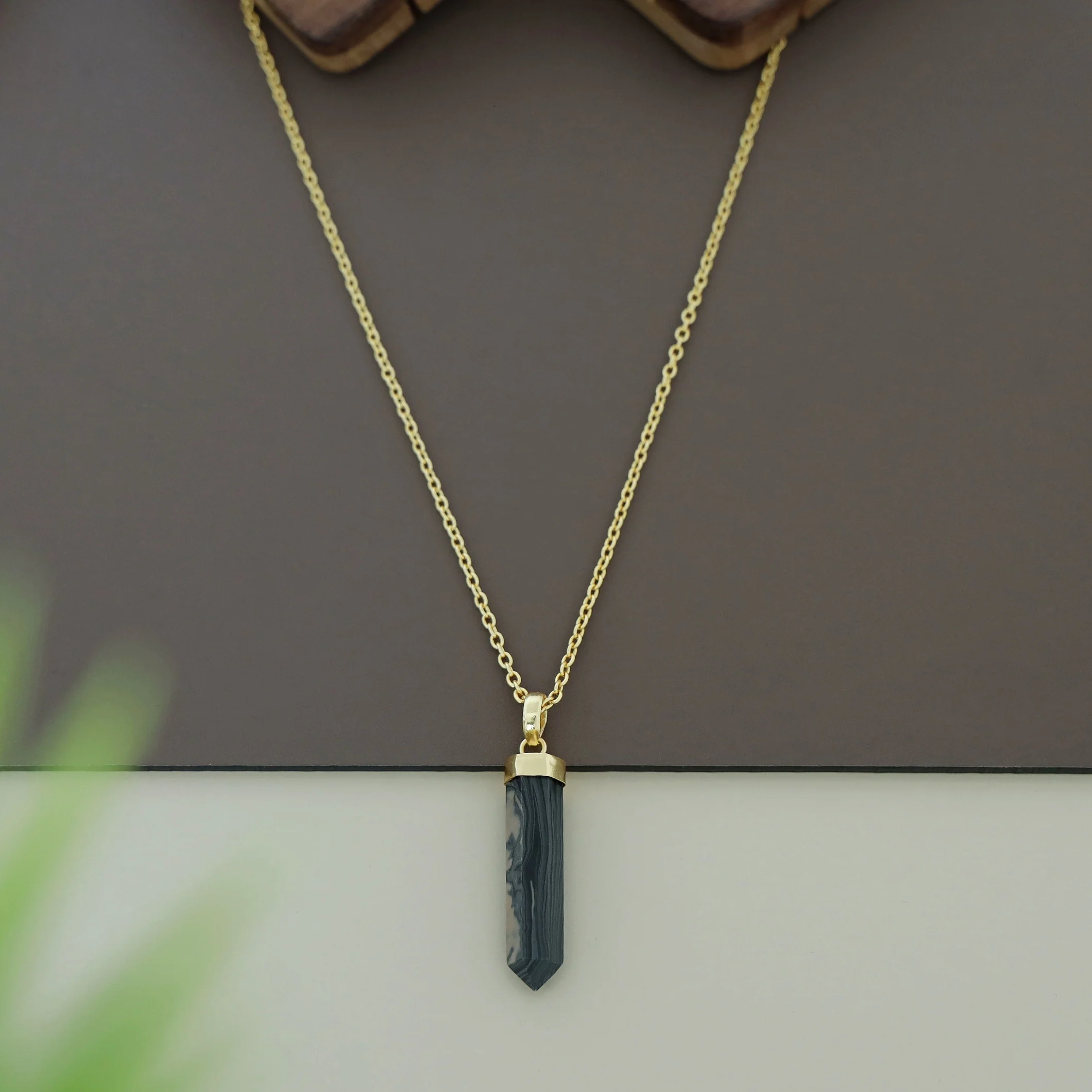 Dilena Pencil Pendant Neckpiece - Image 4