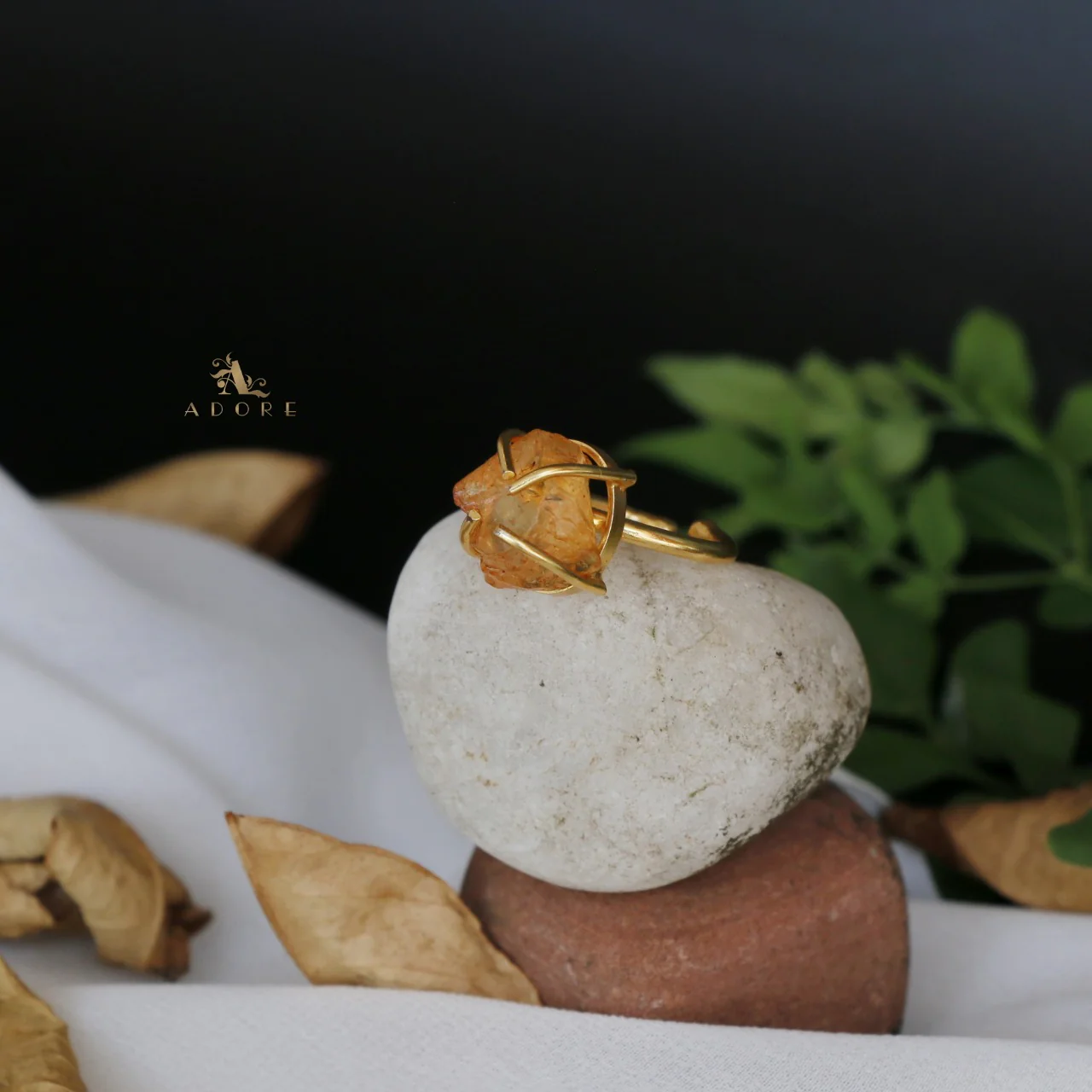Dilrupa Raw Stone Ring - Image 18