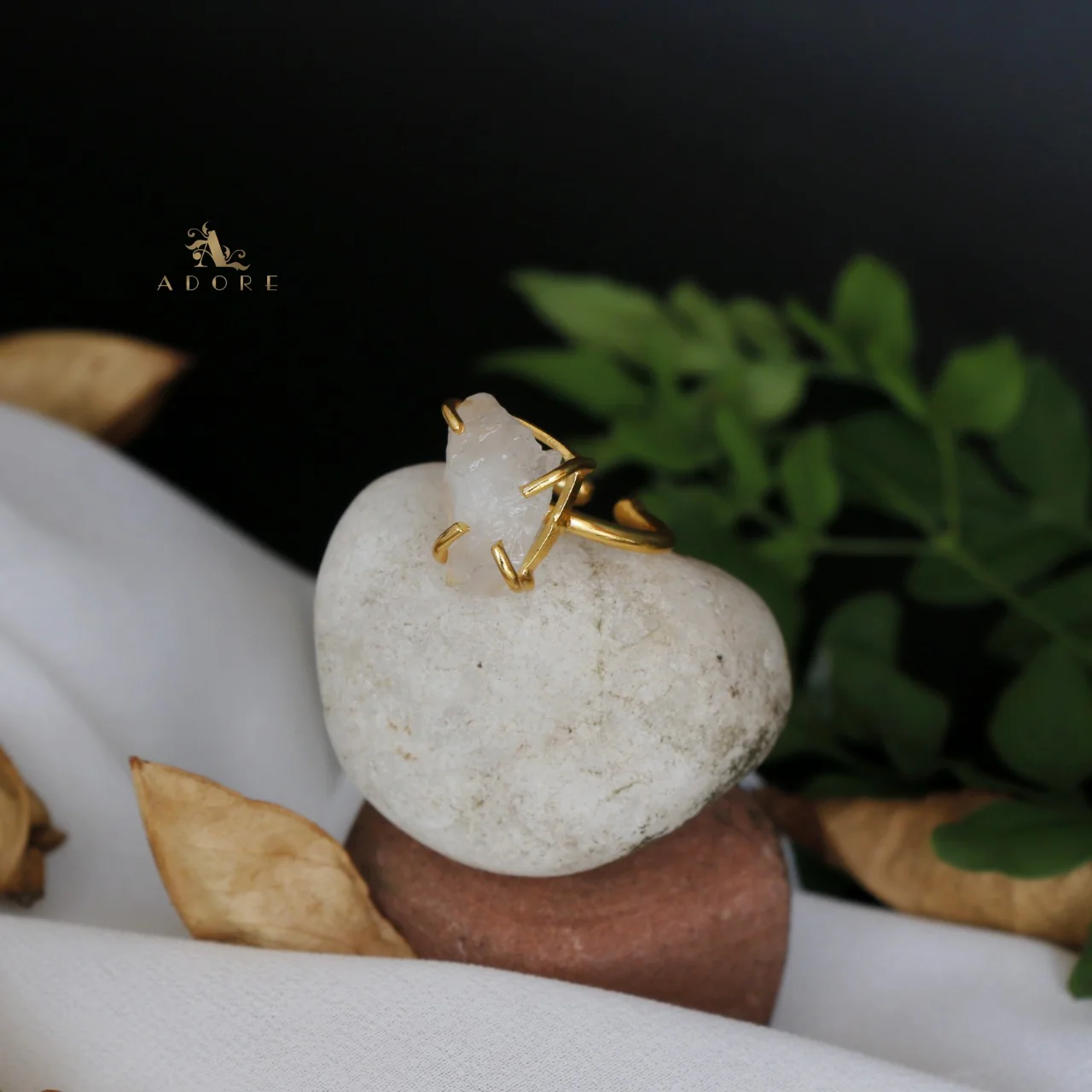 Dilrupa Raw Stone Ring - Image 19