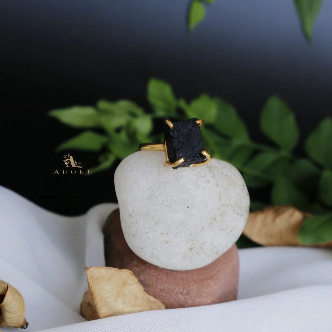 Dilrupa Raw Stone Ring - Image 21