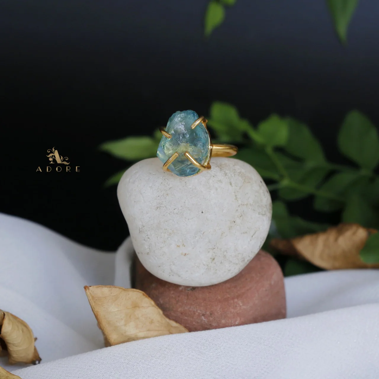 Dilrupa Raw Stone Ring - Image 6