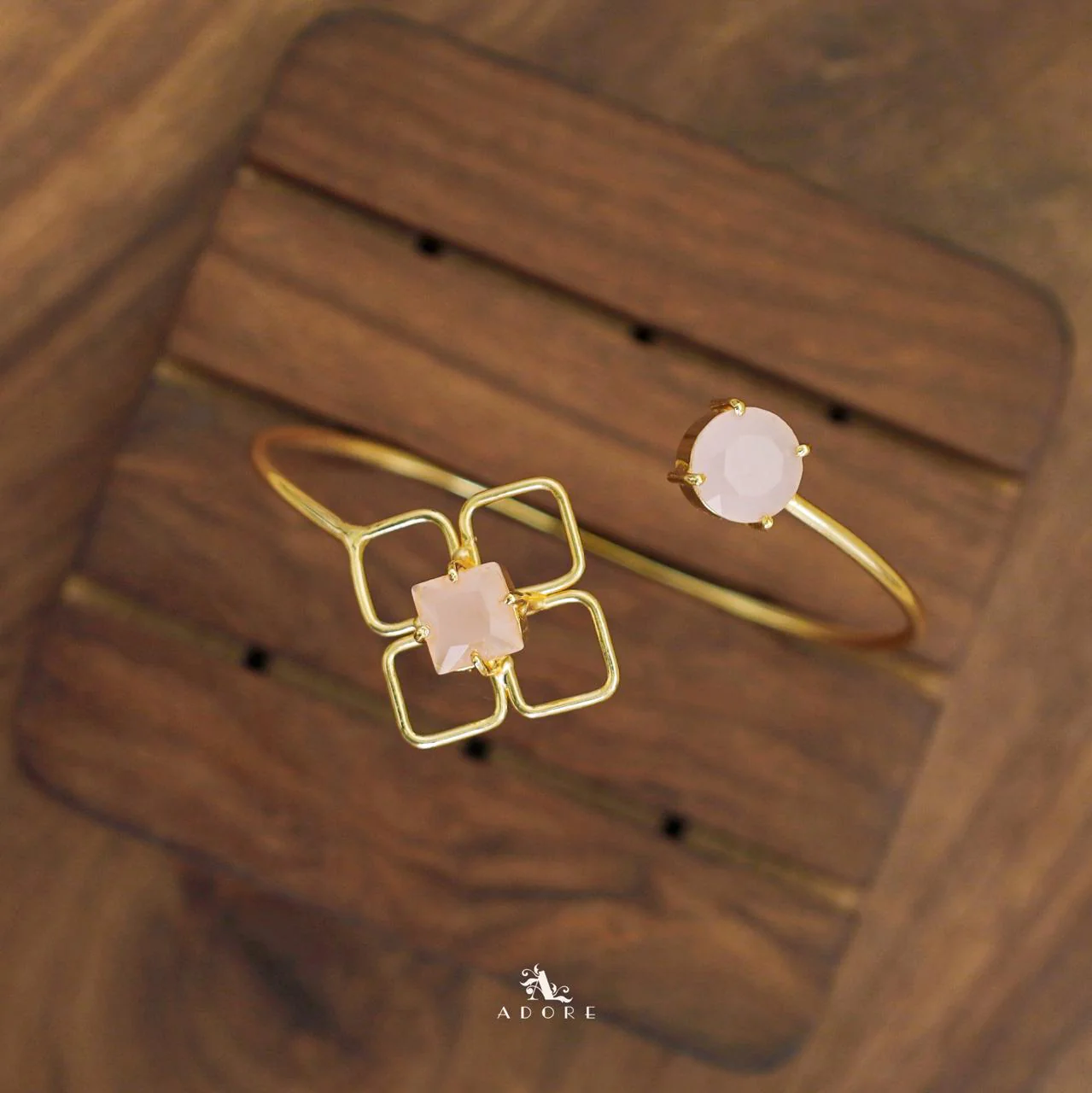 Dione Glossy Square Round Claw Bangle - Image 22