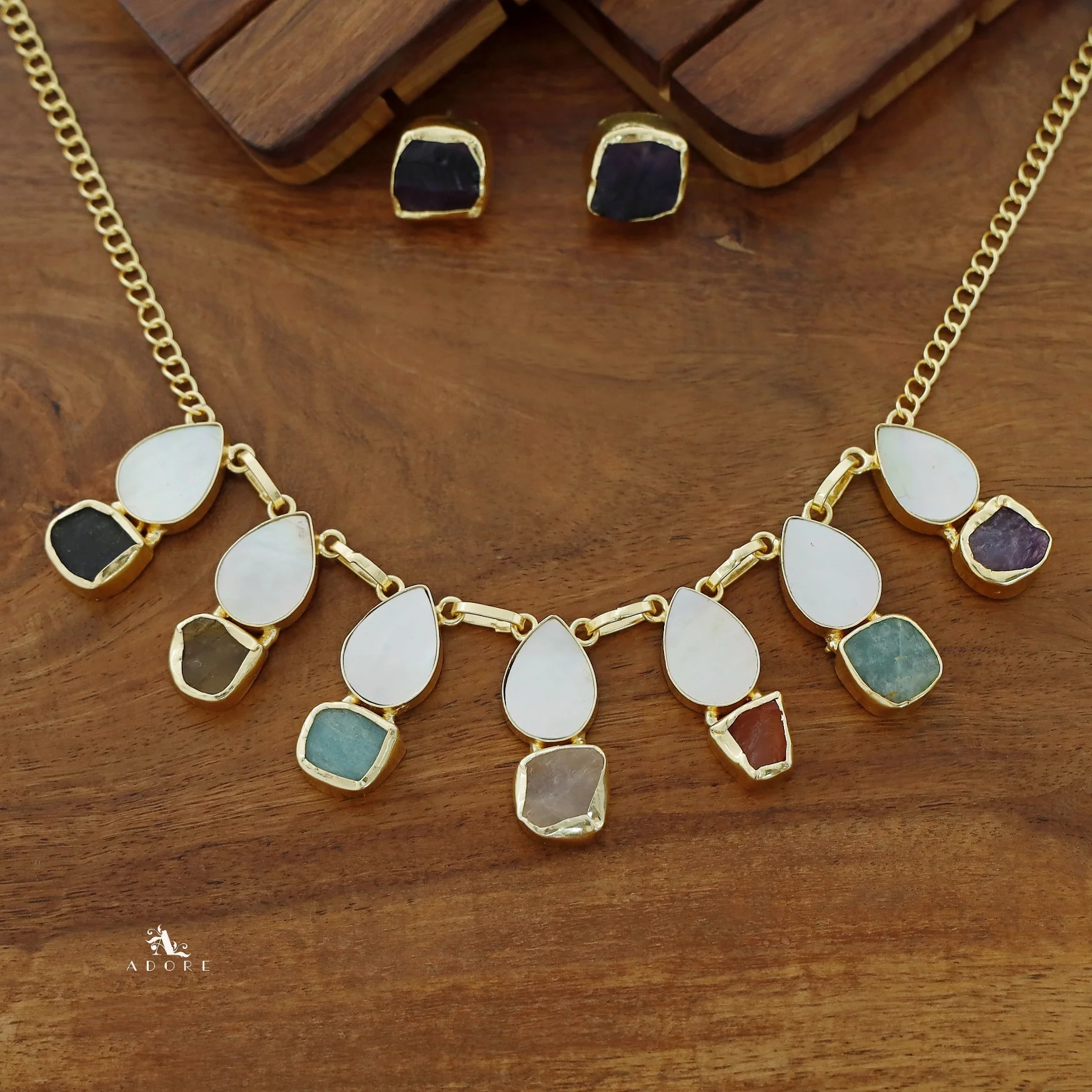 Hania Drop MOP + Raw Stone Neckpiece With Stud - Image 14