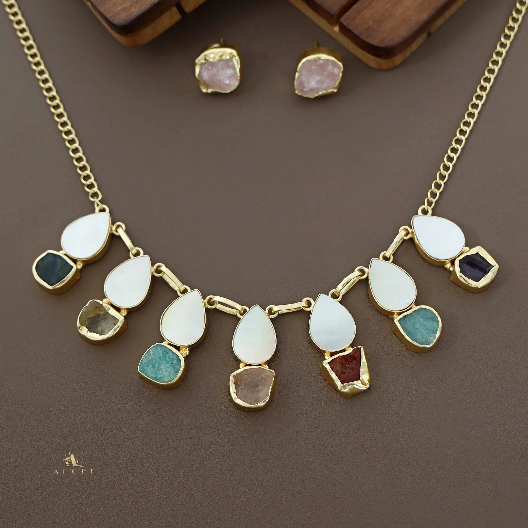 Hania Drop MOP + Raw Stone Neckpiece With Stud - Image 16